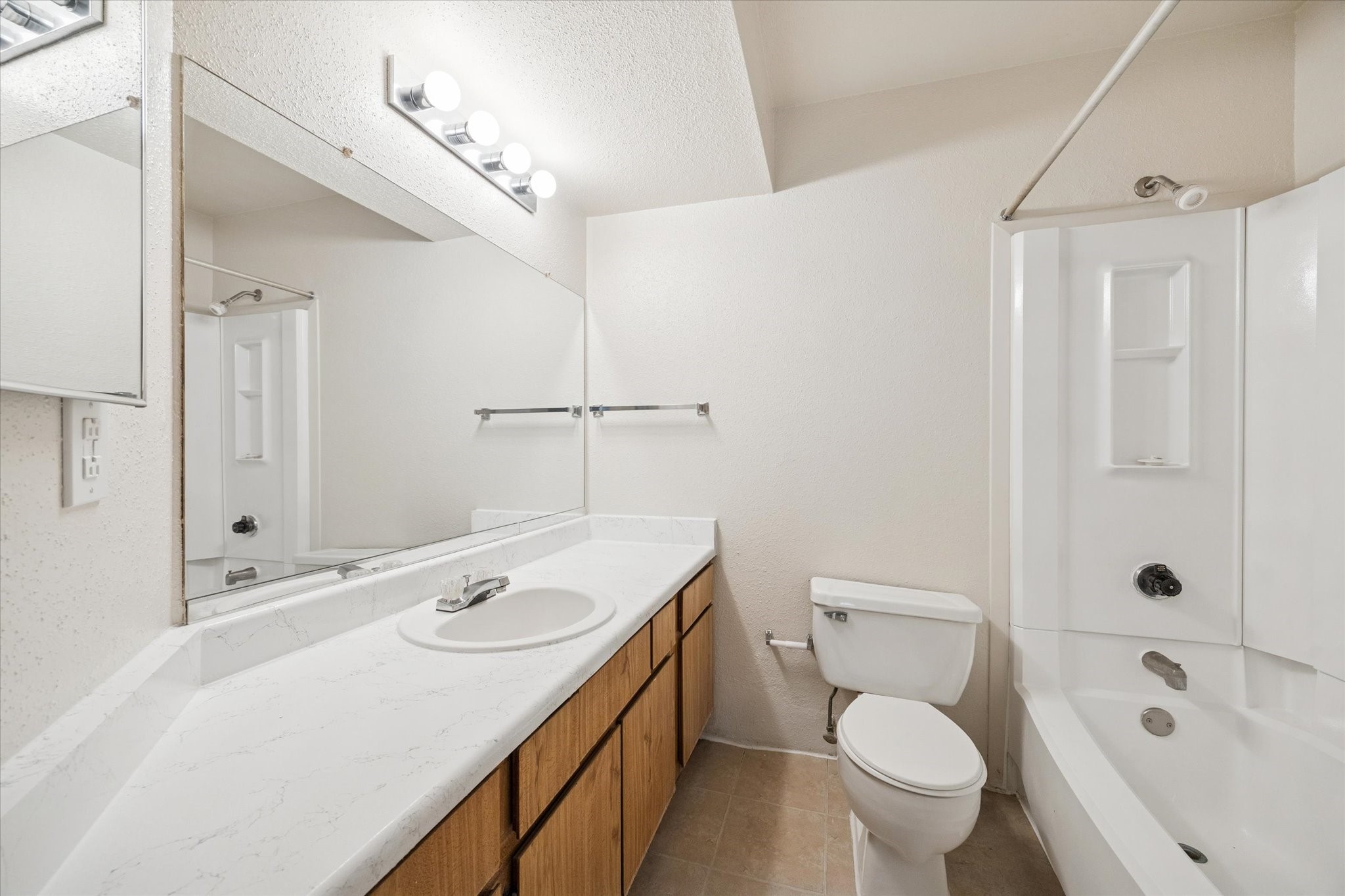 1660 W T C Jester Boulevard 205 Property Photo 7