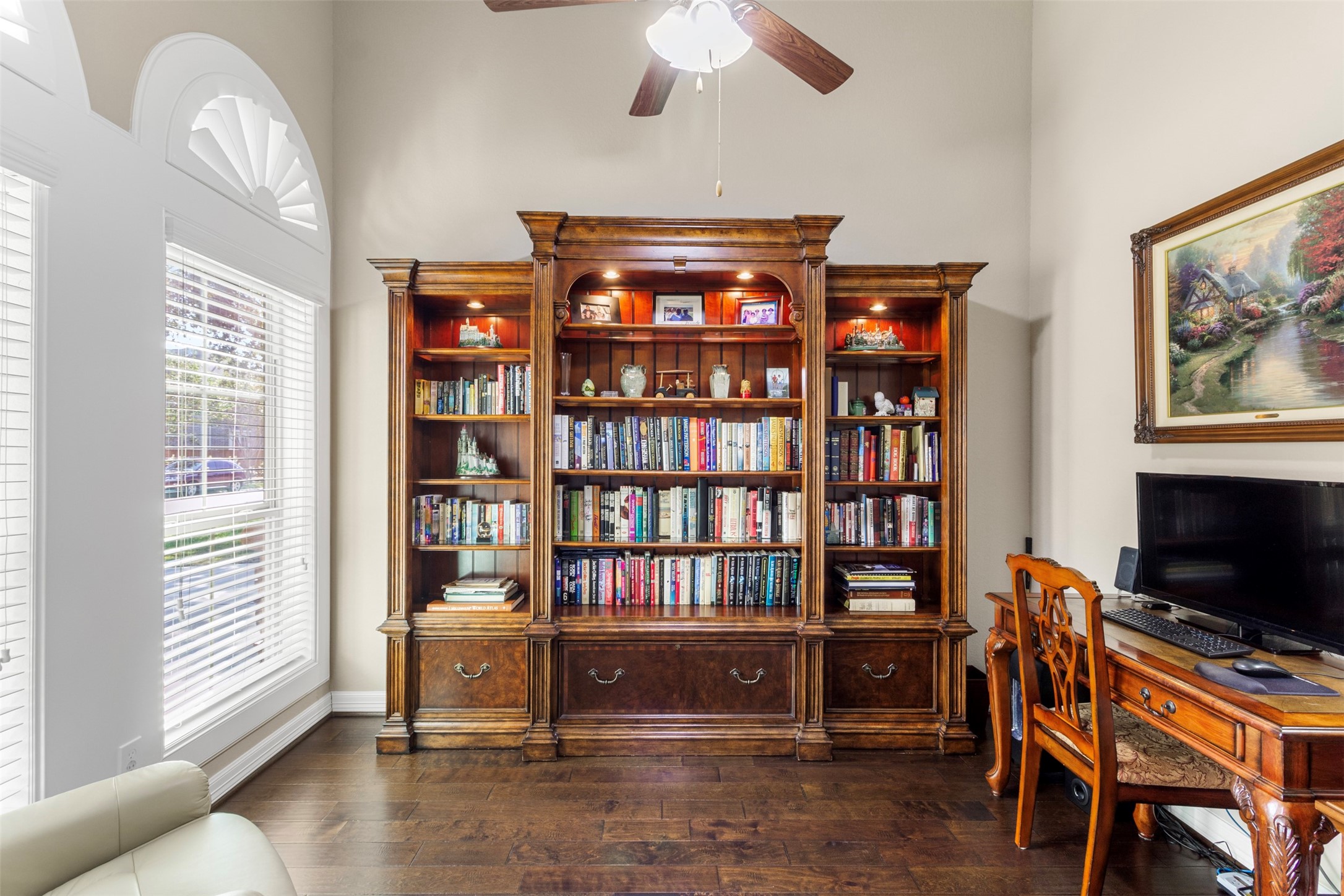 11519 Domina Street Property Photo 10