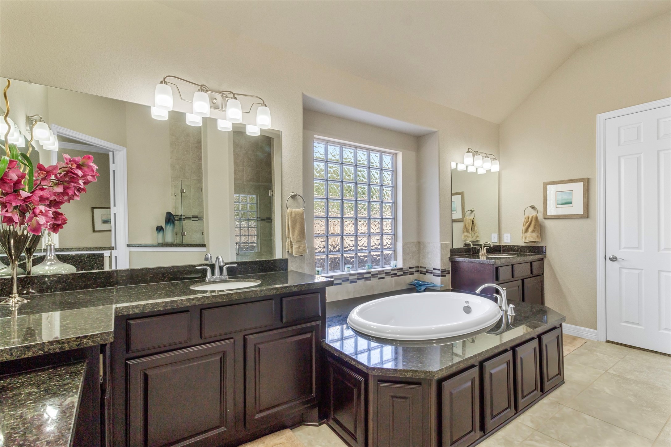 11519 Domina Street Property Photo 29
