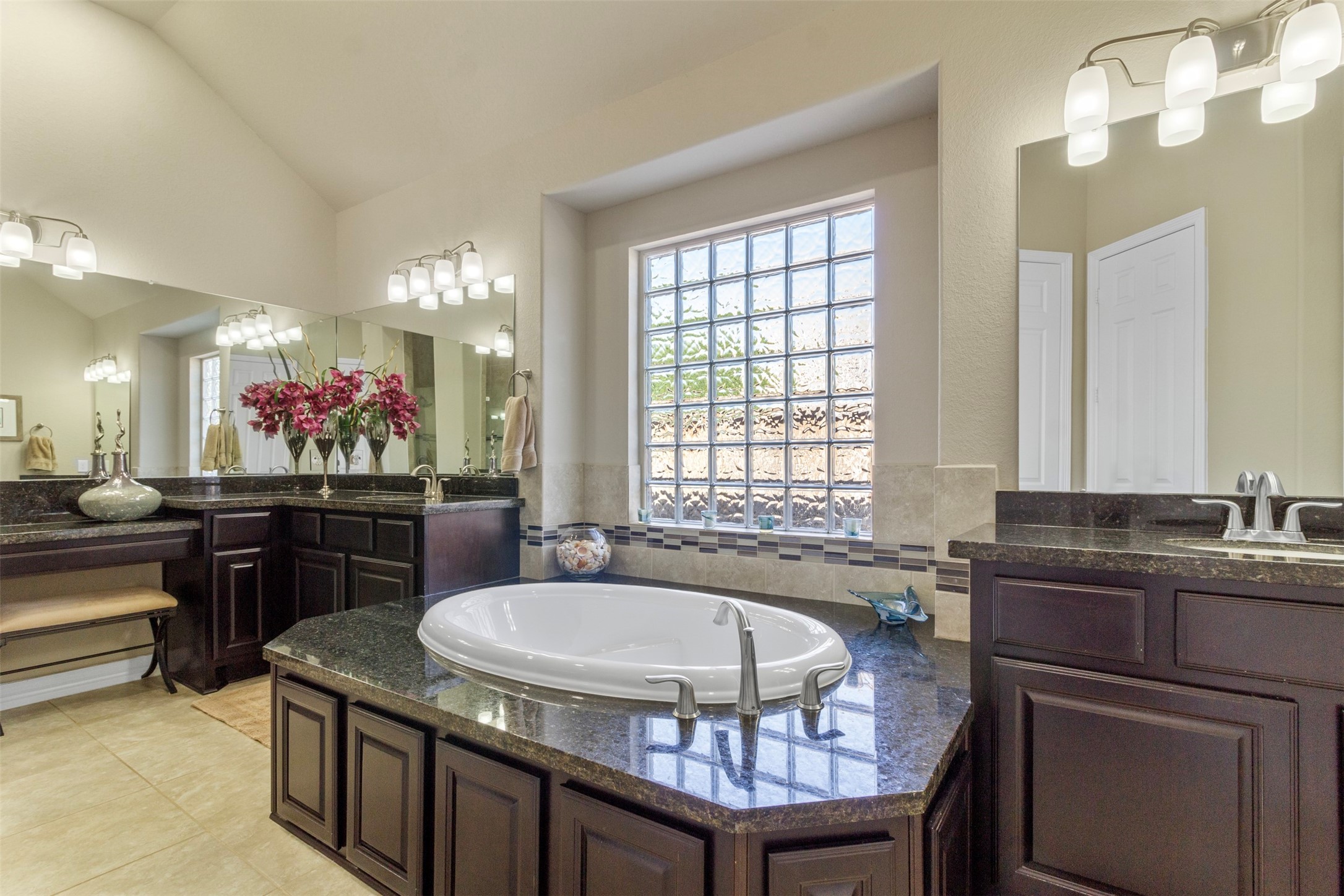 11519 Domina Street Property Photo 30
