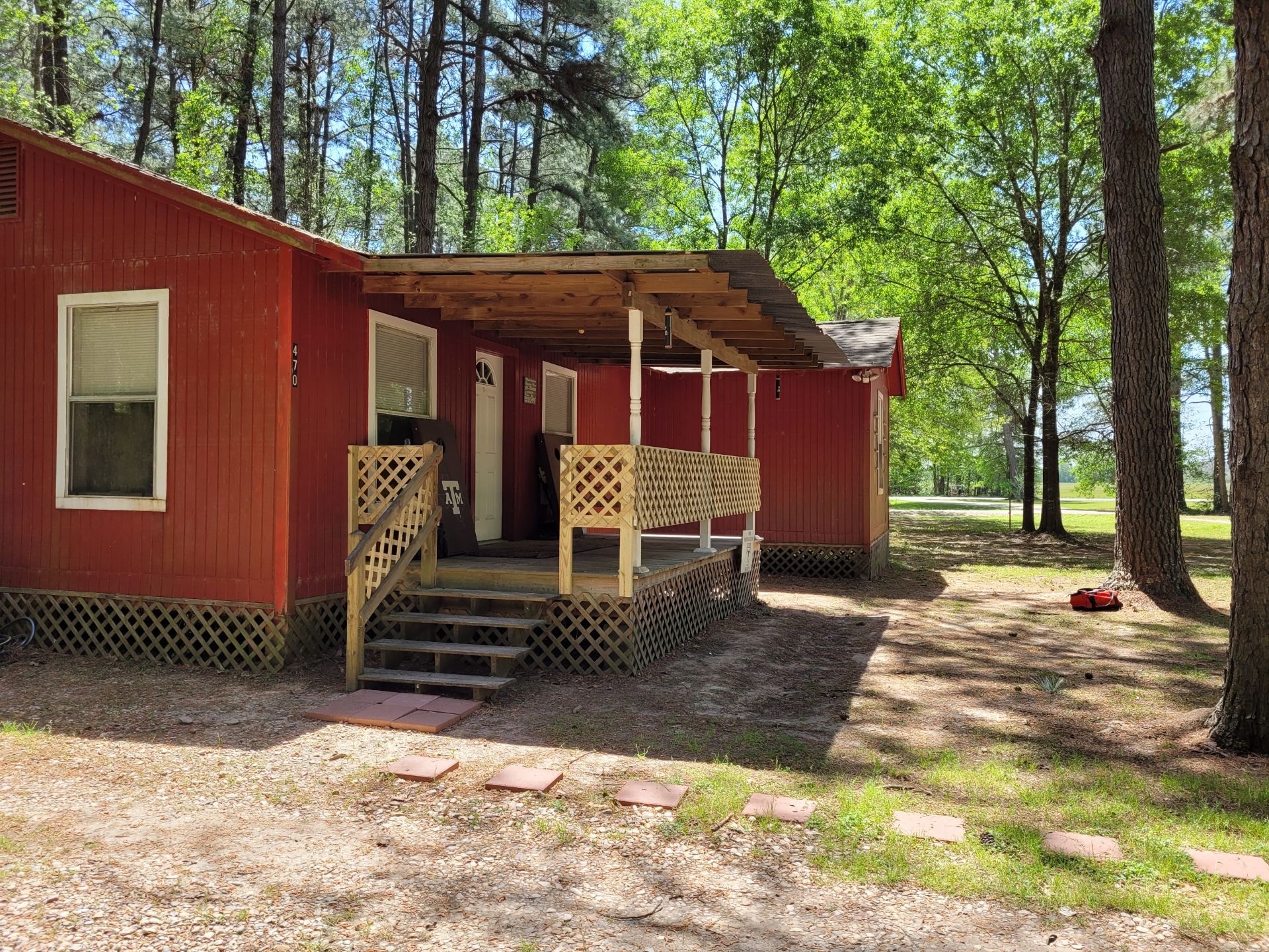 470 County Road 2212 Property Photo 3