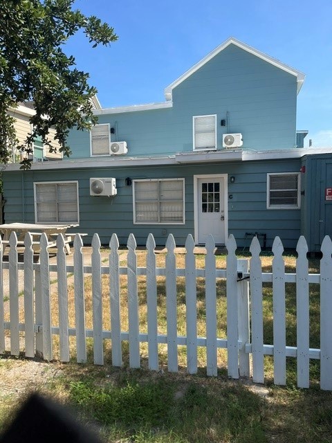 1516 Avenue K C Property Photo 1