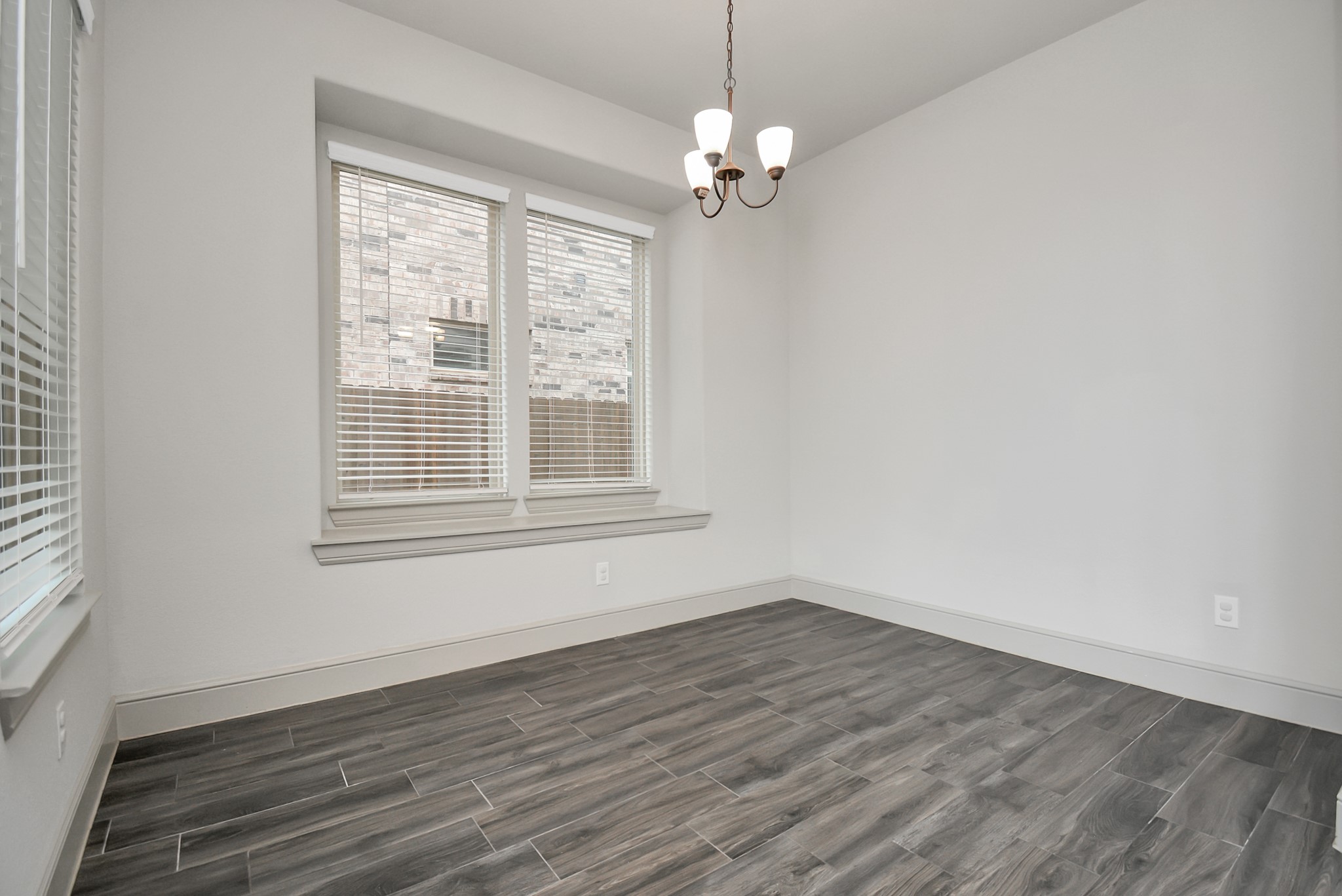 22368 Misty Woods Lane Property Photo 12