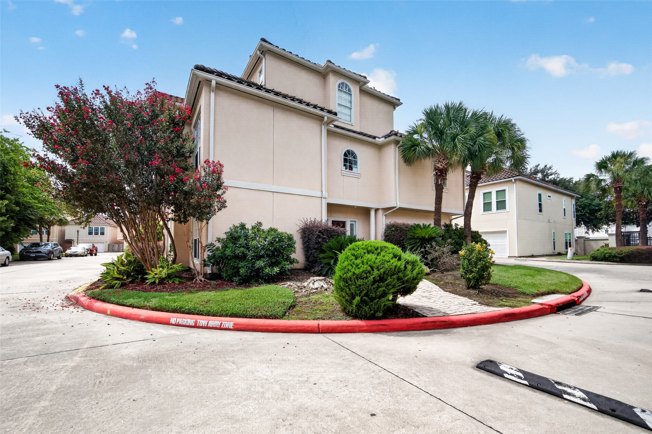 7242 Harmony Cove Property Photo 2