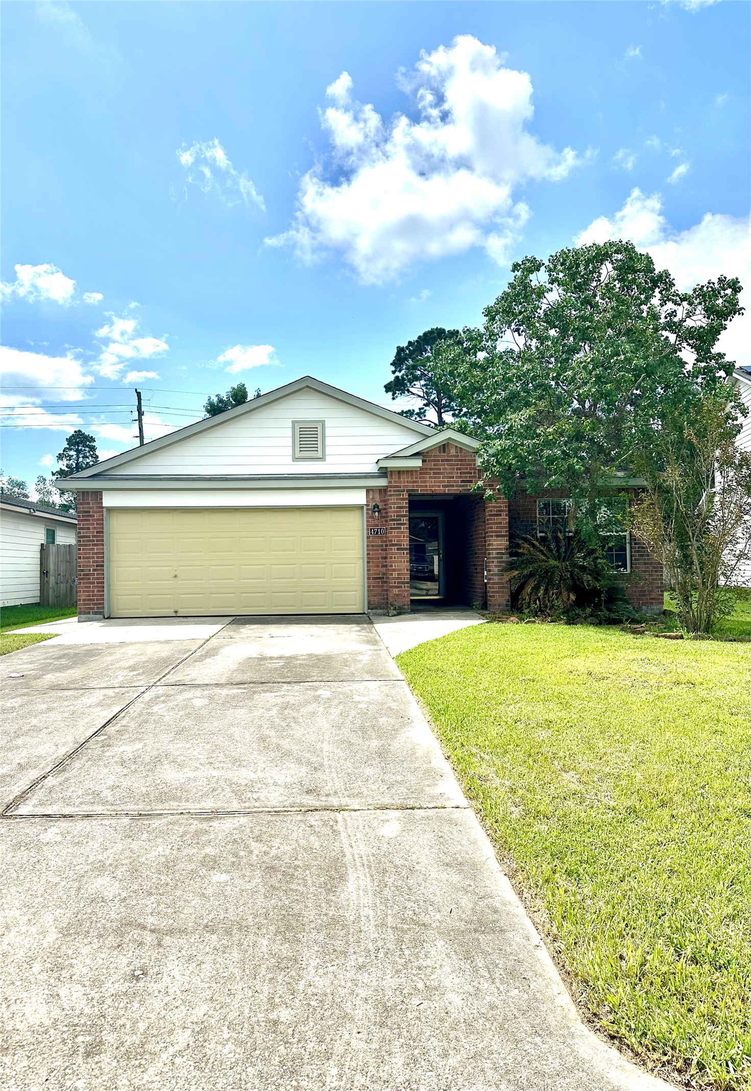4710 Comal River Loop Property Photo 1