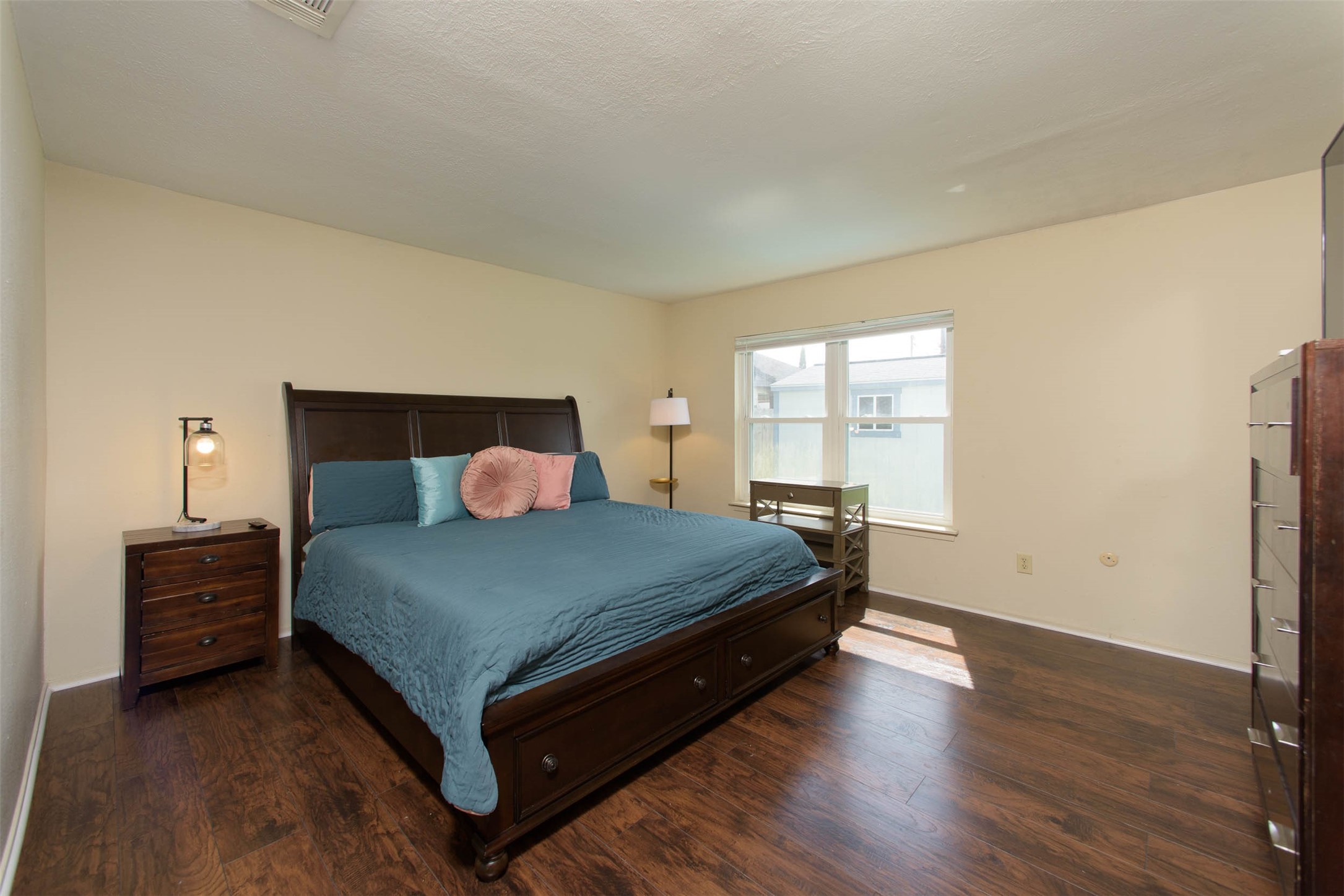 16514 Lonesome Quail Drive Property Photo 15