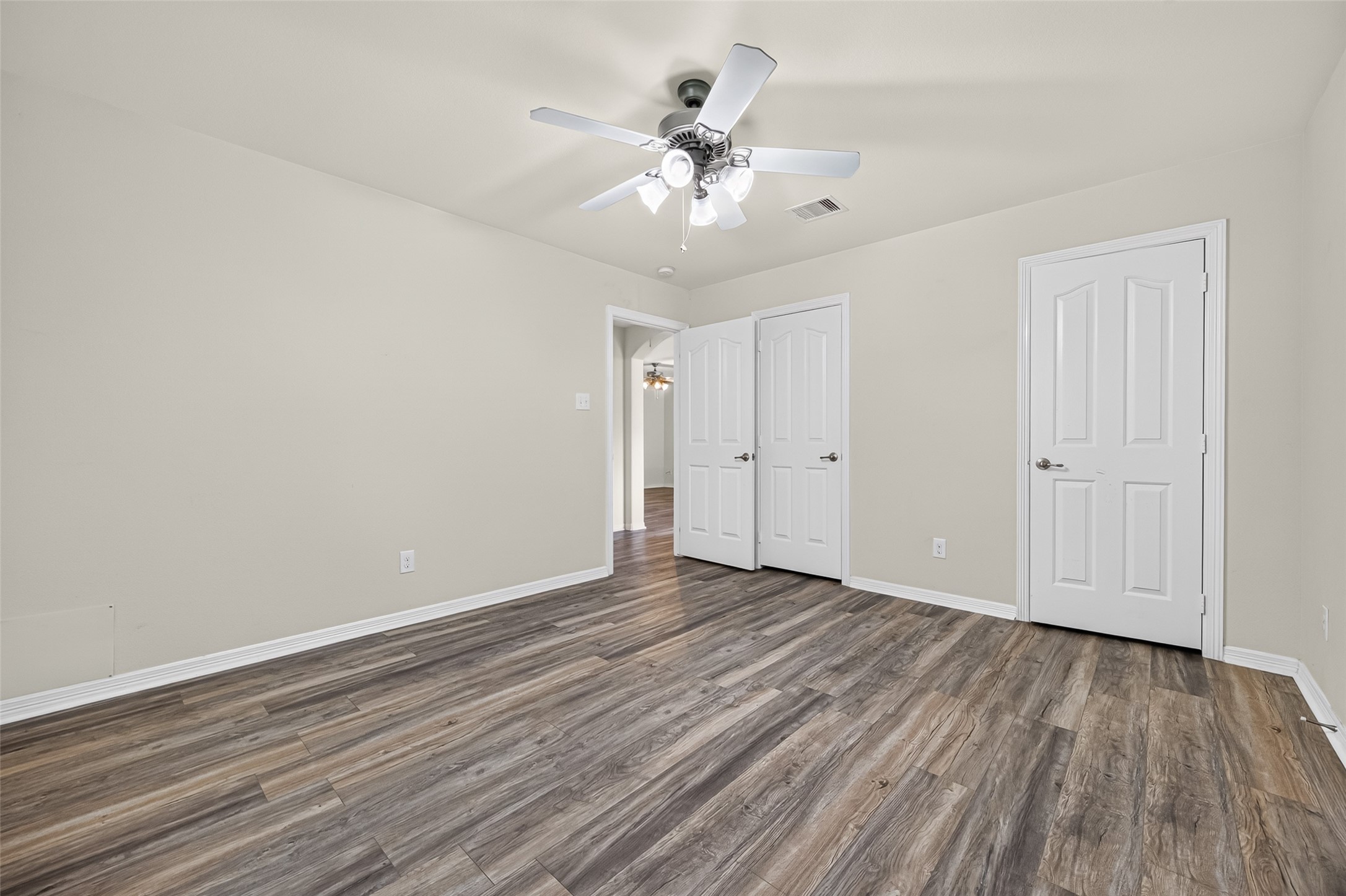 8907 Kleewood Drive Property Photo 38