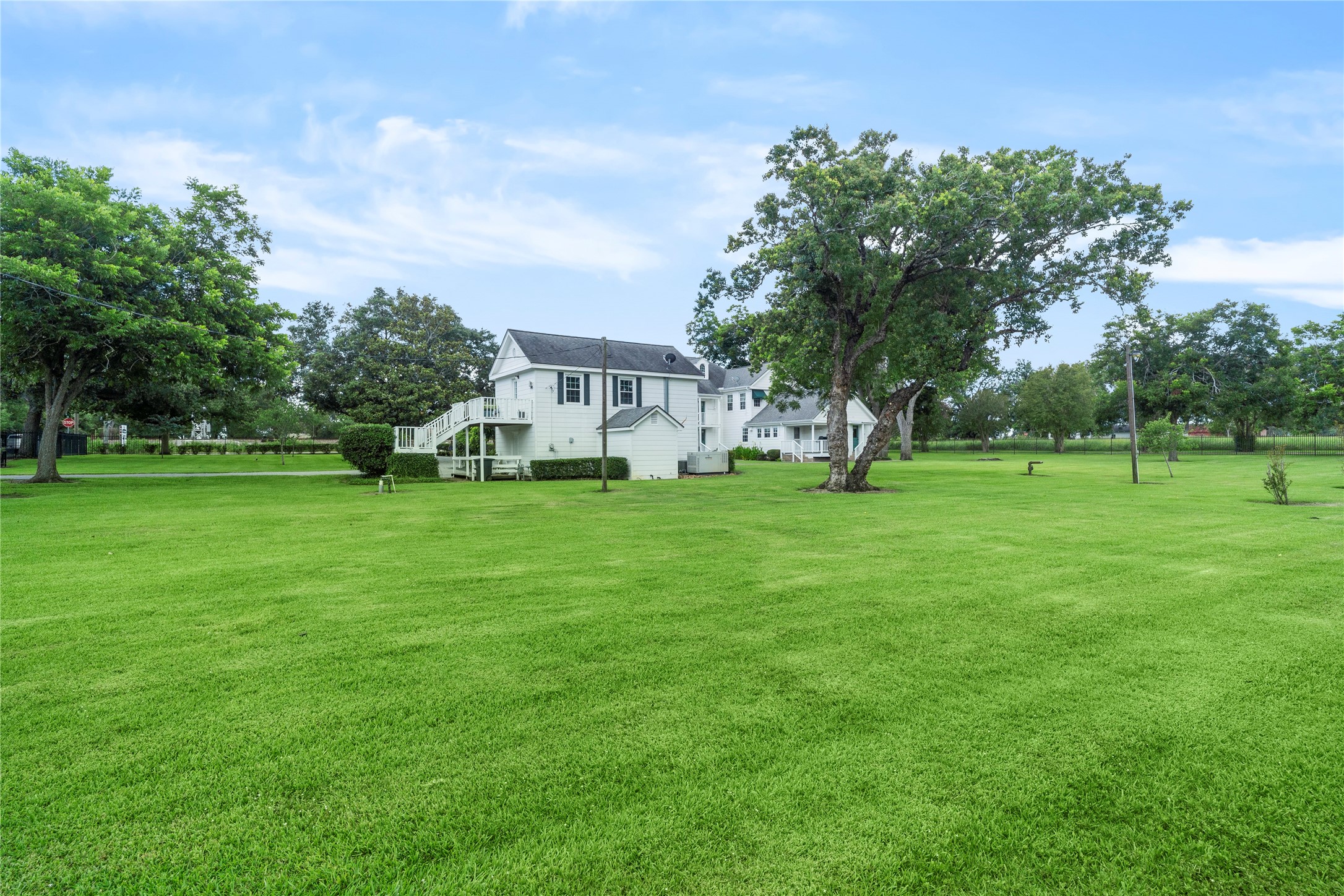 9827 Fm 2759 Road Property Photo 46