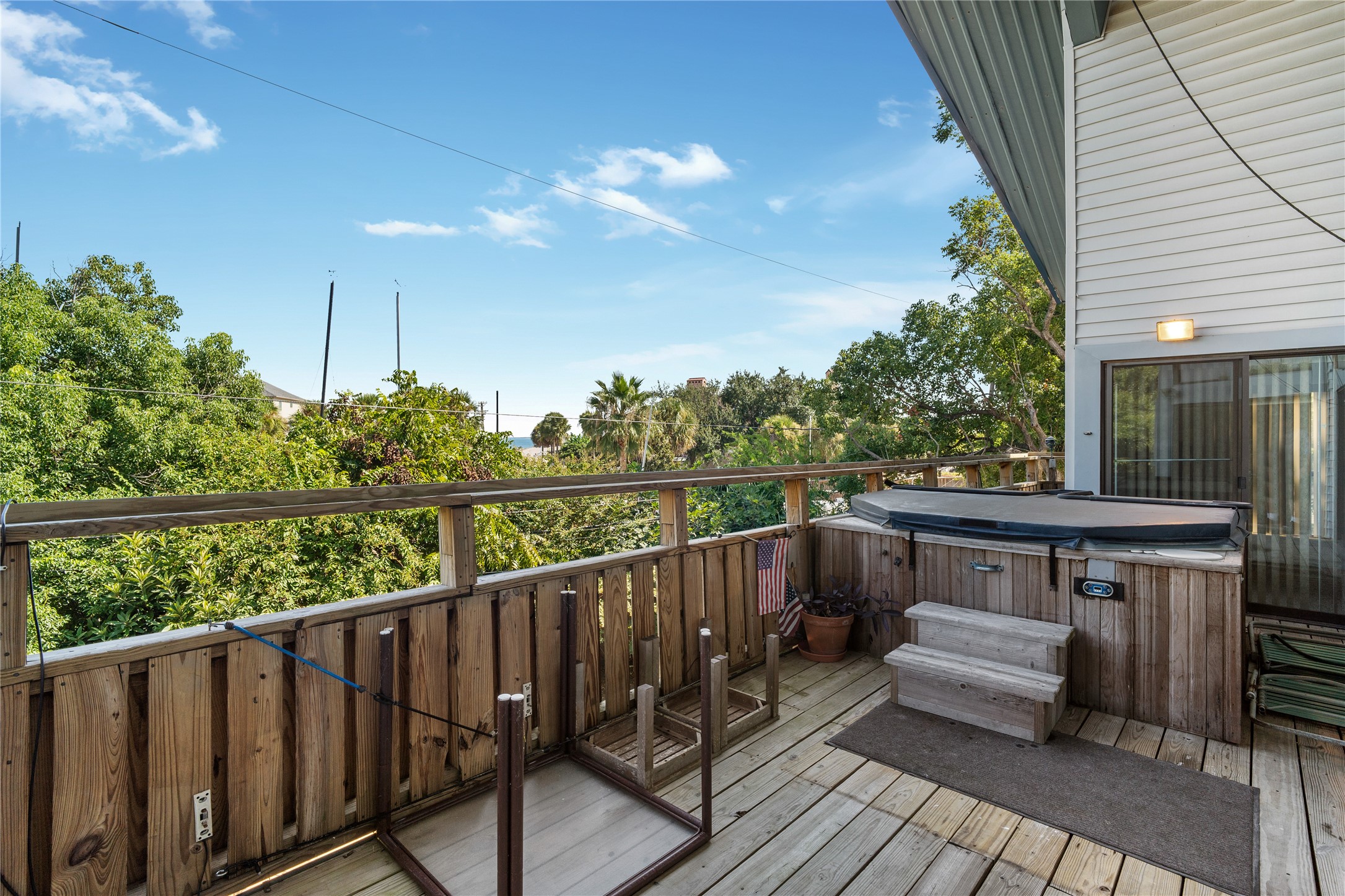 418 Bay Colony Drive Property Photo 16