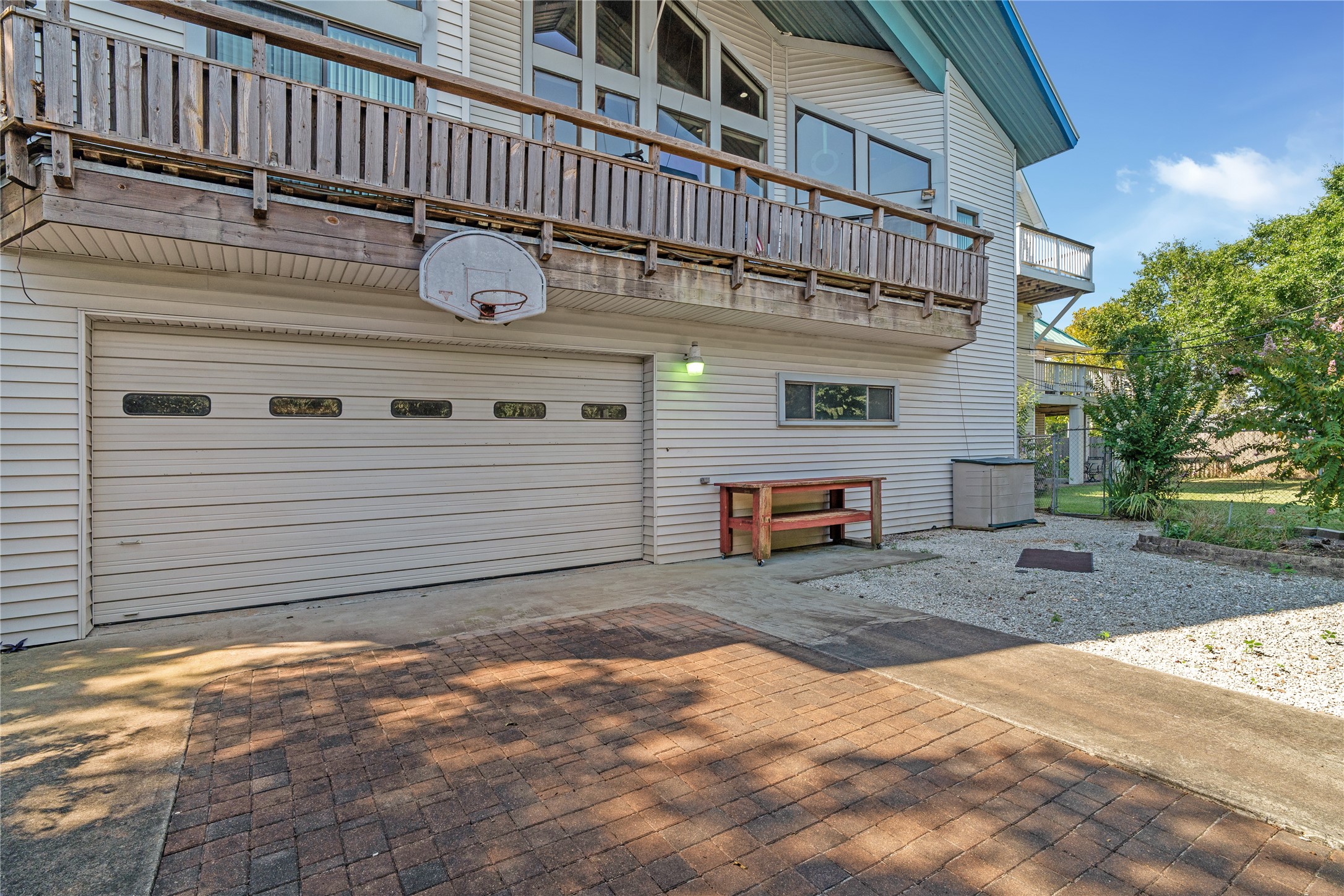 418 Bay Colony Drive Property Photo 41