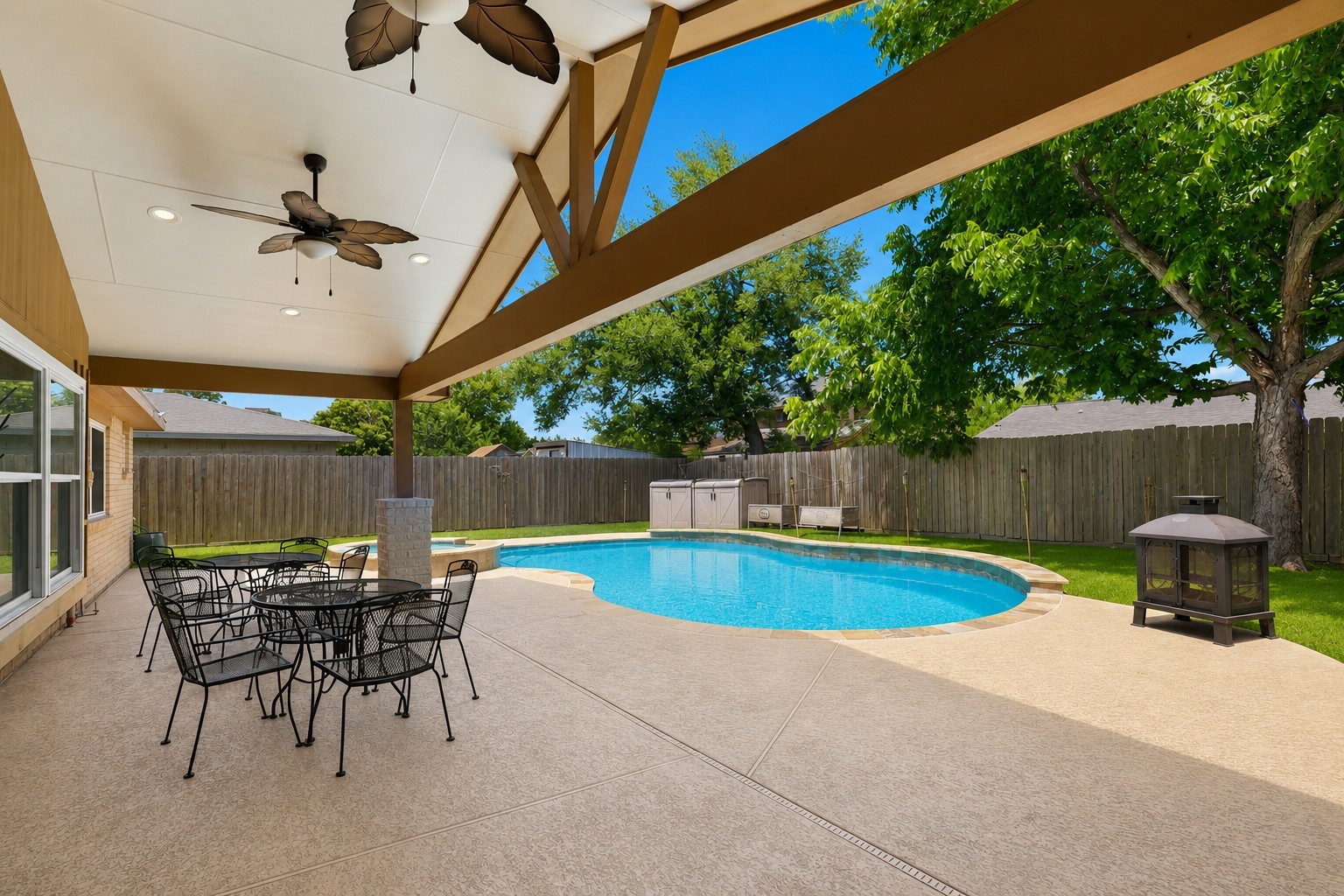 10419 Odessa Drive Property Photo 12