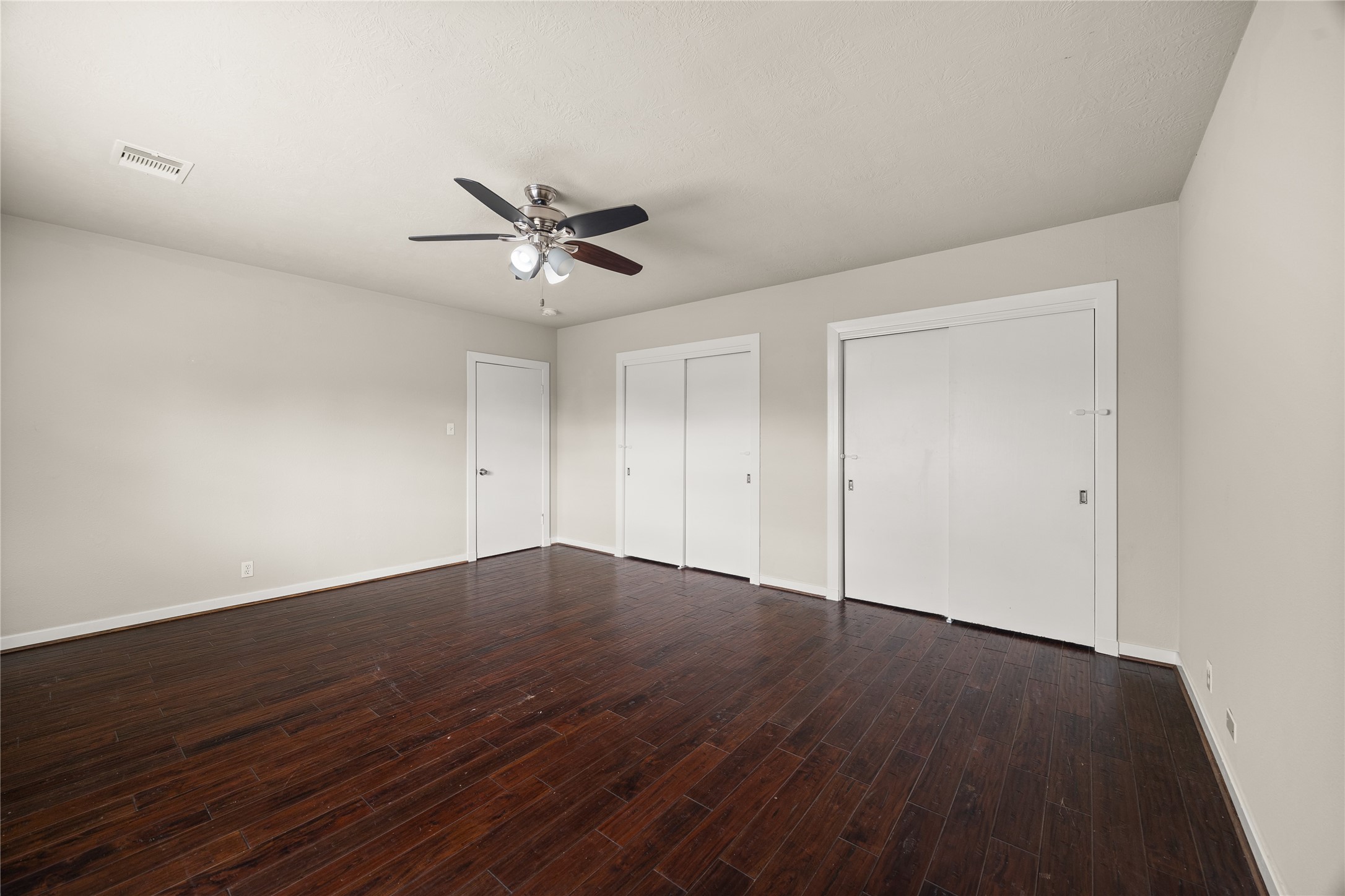 605 Foster Drive Property Photo 16