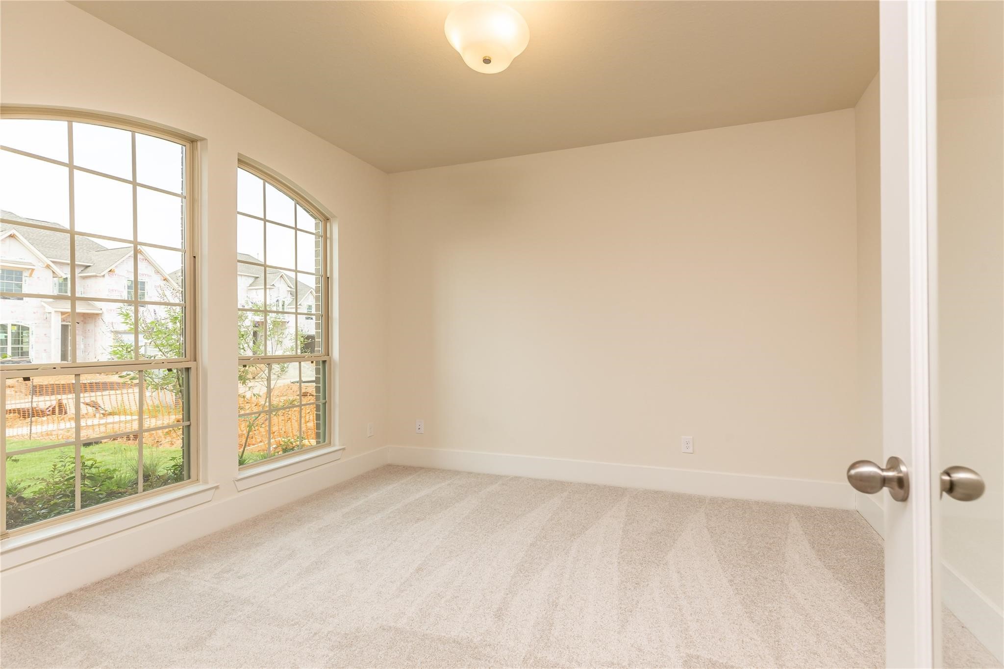 30031 Aralia Drive Property Photo 6