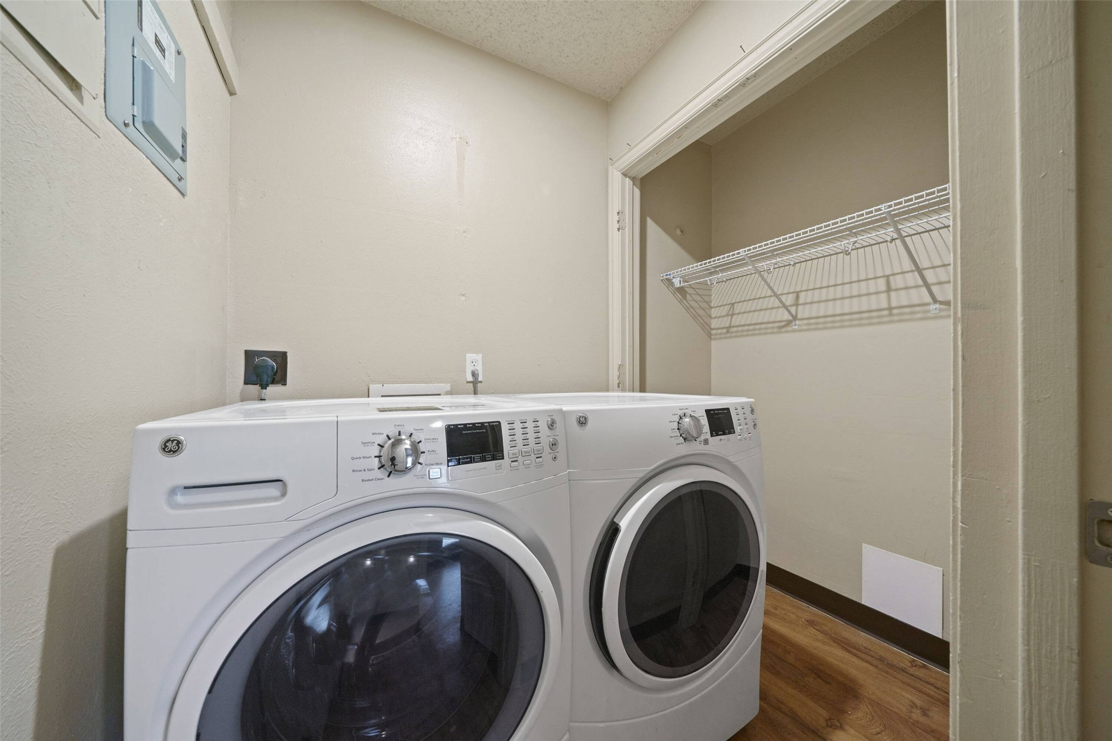 1002 Se Martin Luther King Drive Property Photo 11