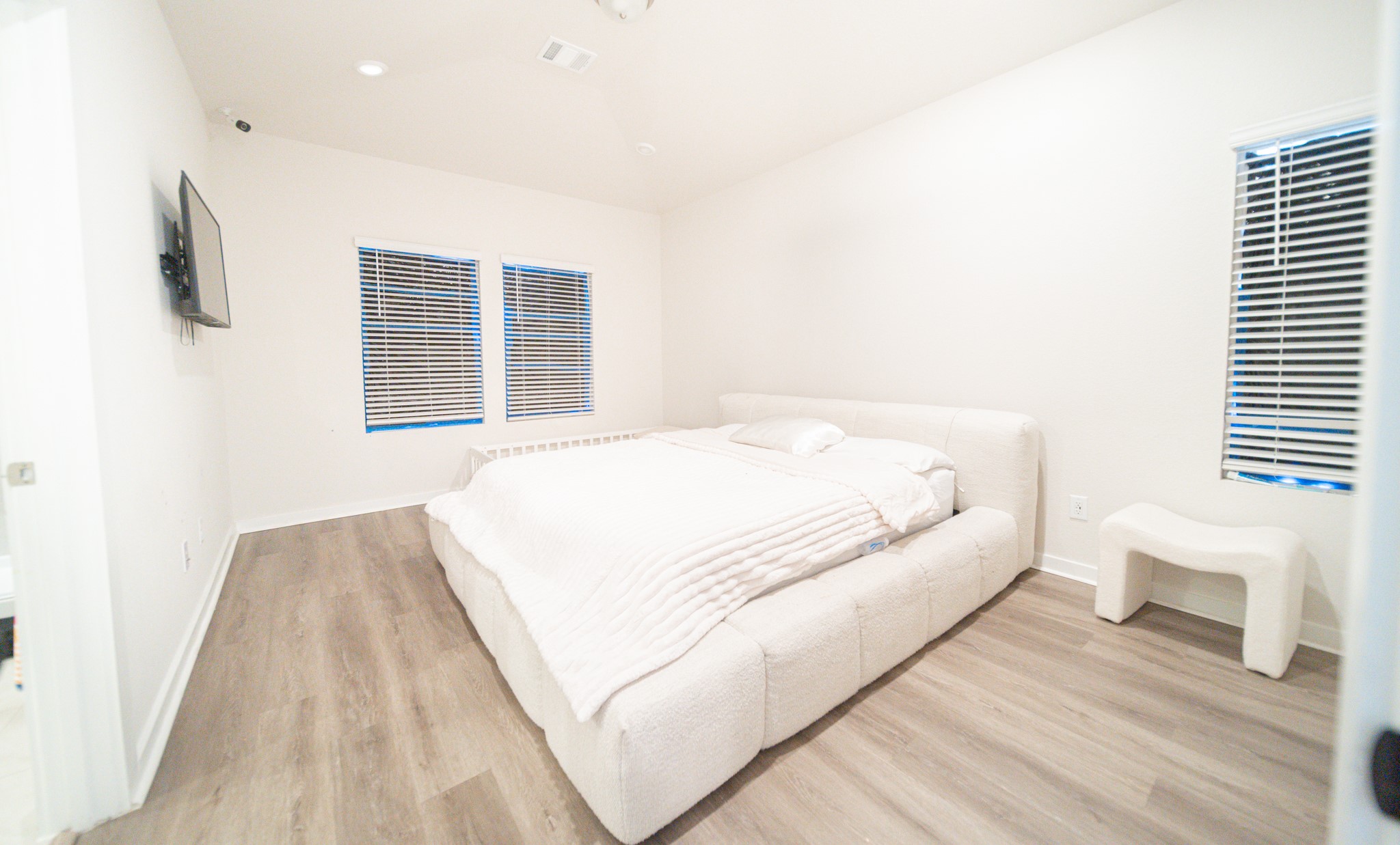 14815 Silent Gulf Avenue Property Photo 17