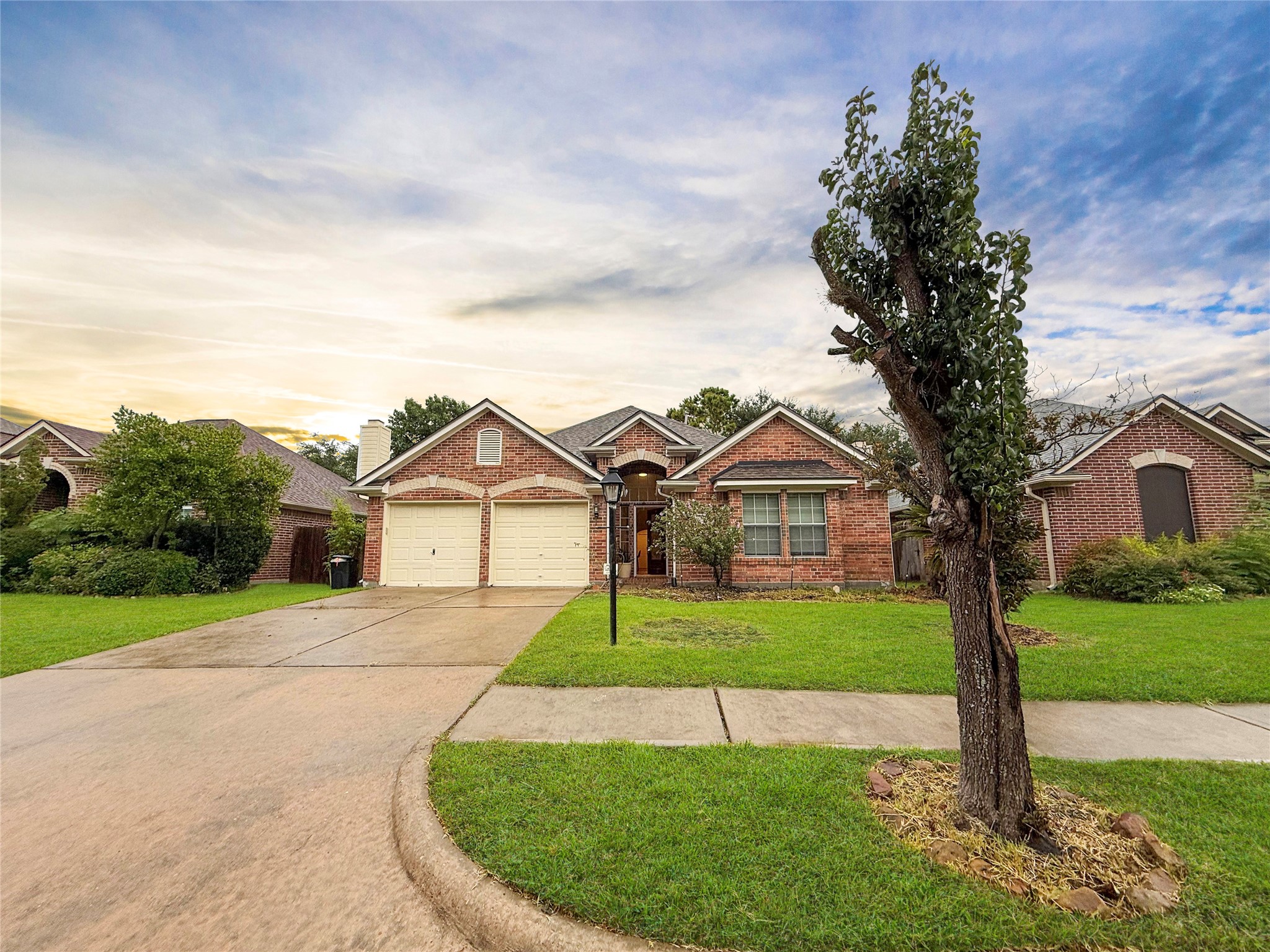 2723 Kimbleton Court Property Photo 1