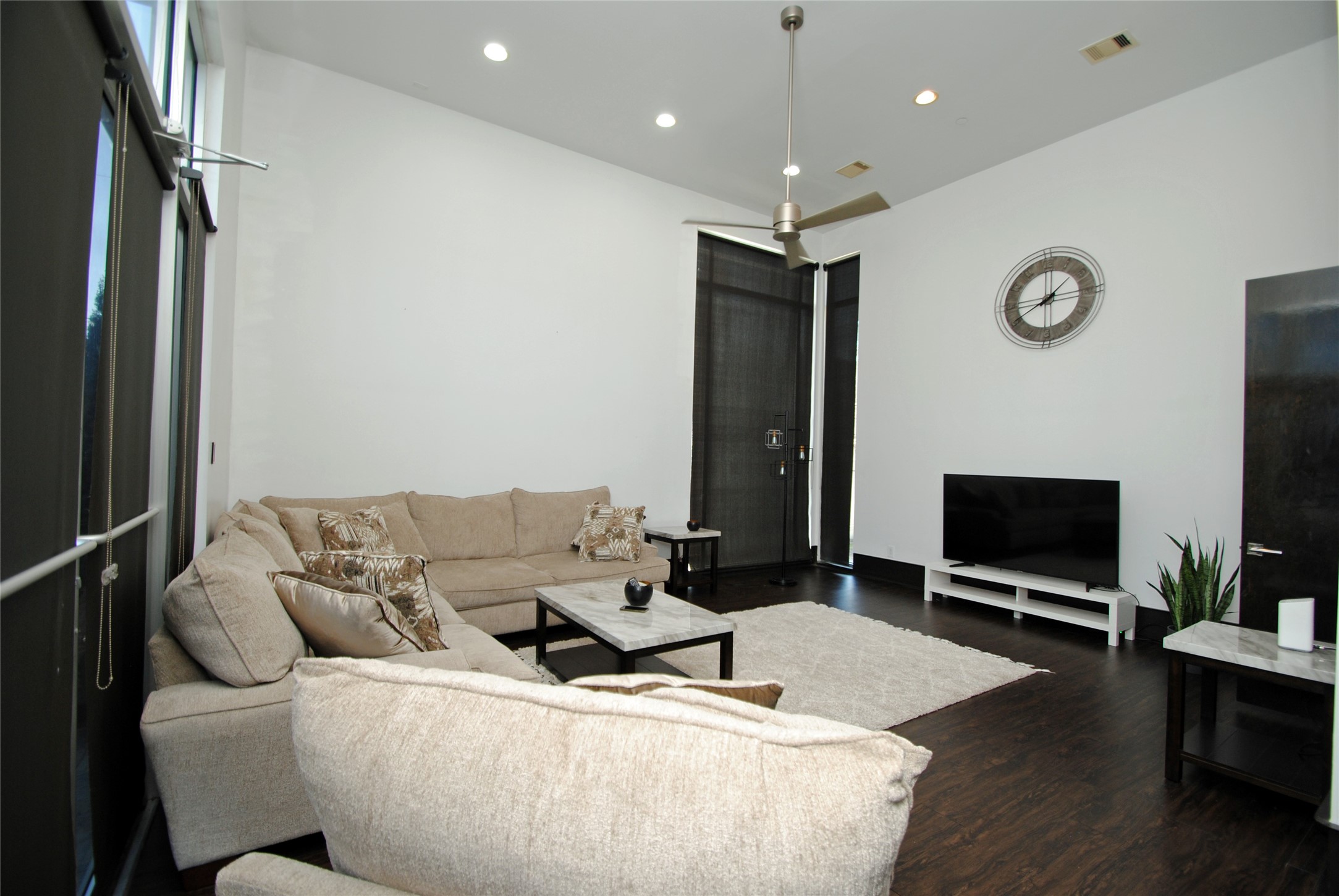 4118 Floyd Street A Property Photo 21
