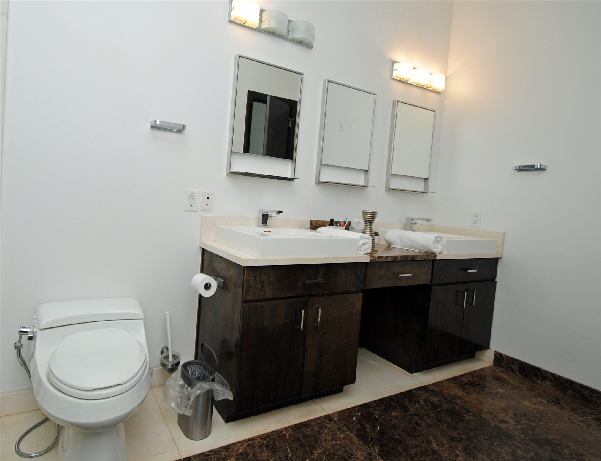 4118 Floyd Street A Property Photo 26