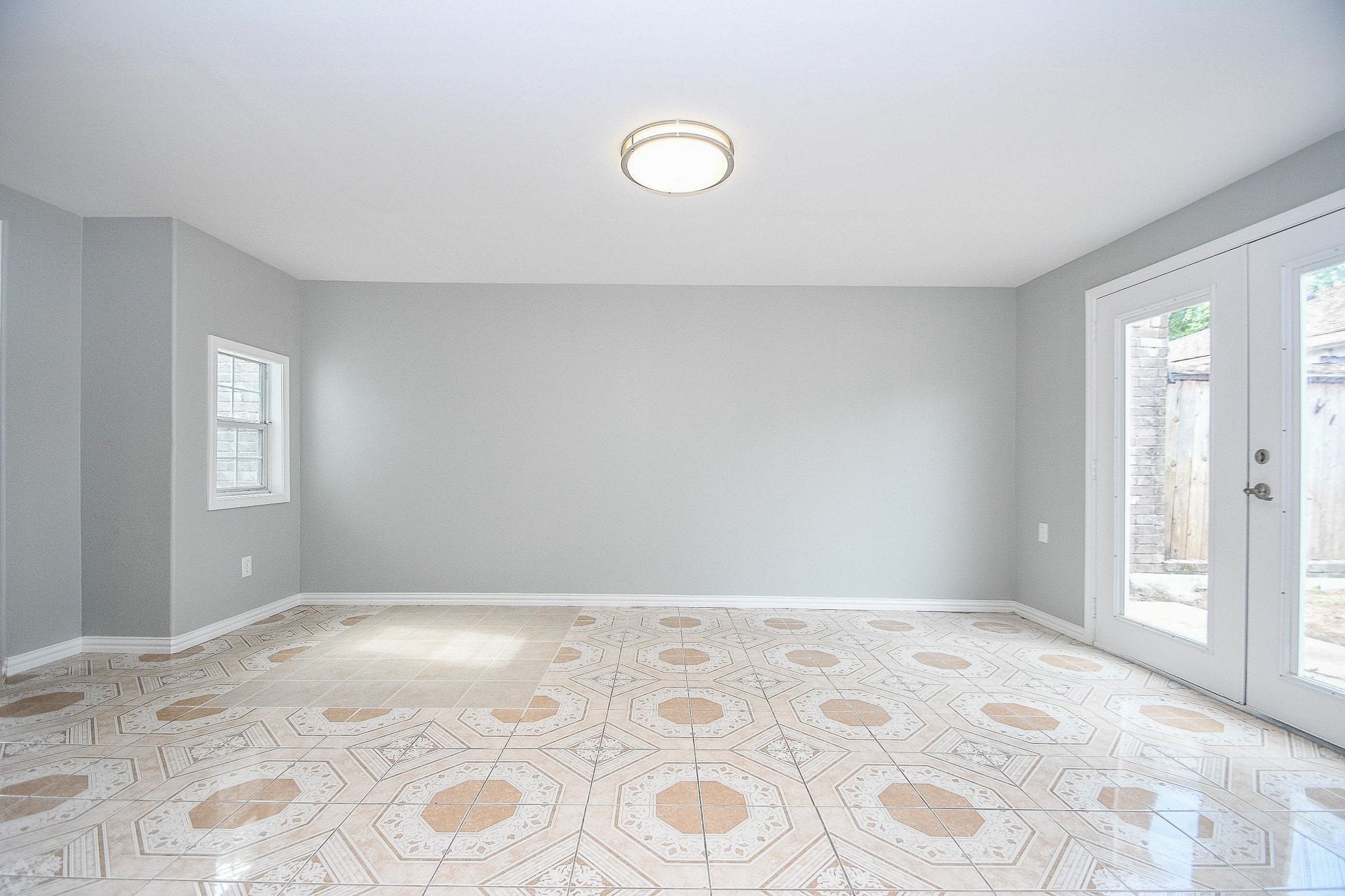 9431 Keegans Wood Drive Property Photo 6