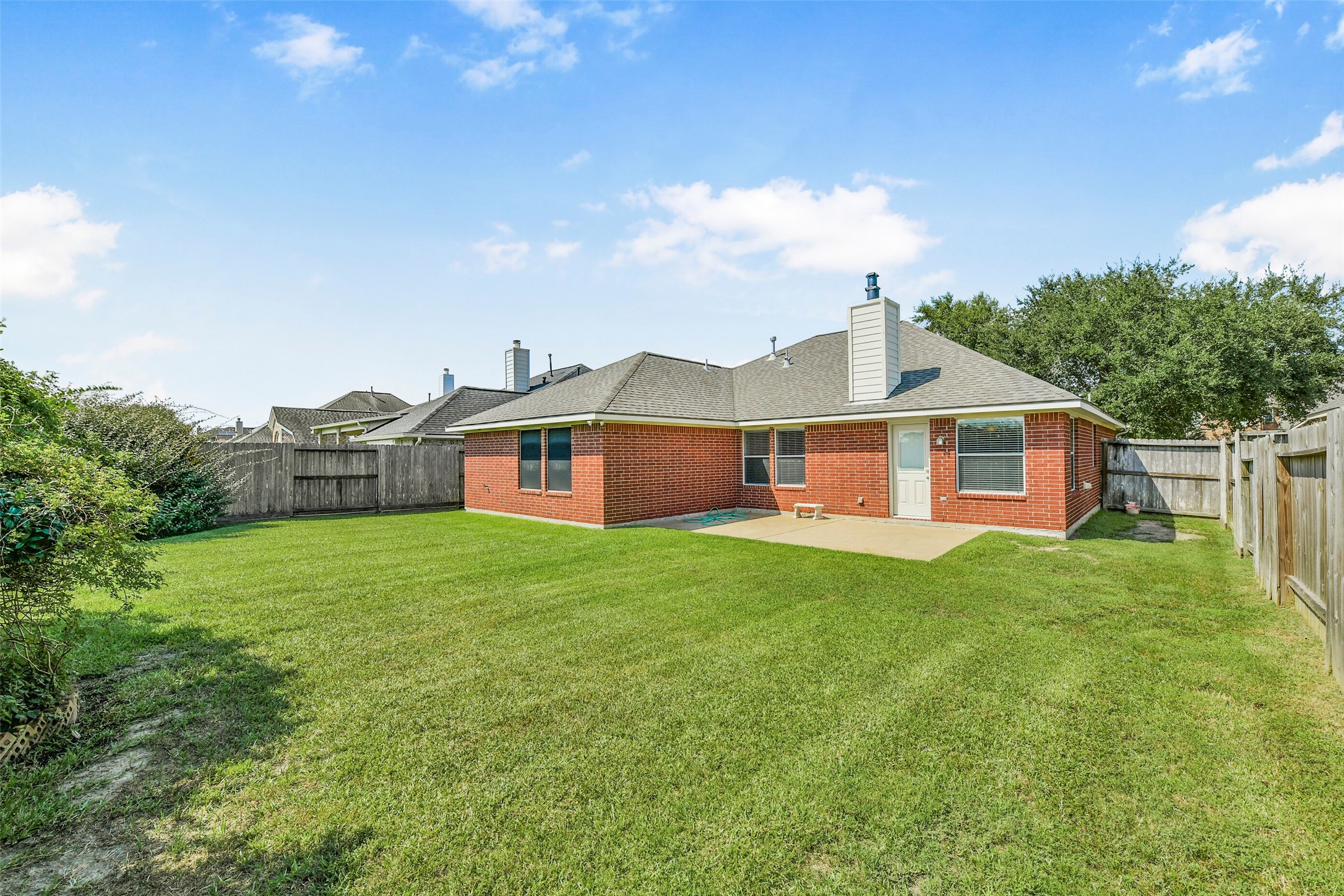 5707 Emerald Brook Lane Property Photo 15