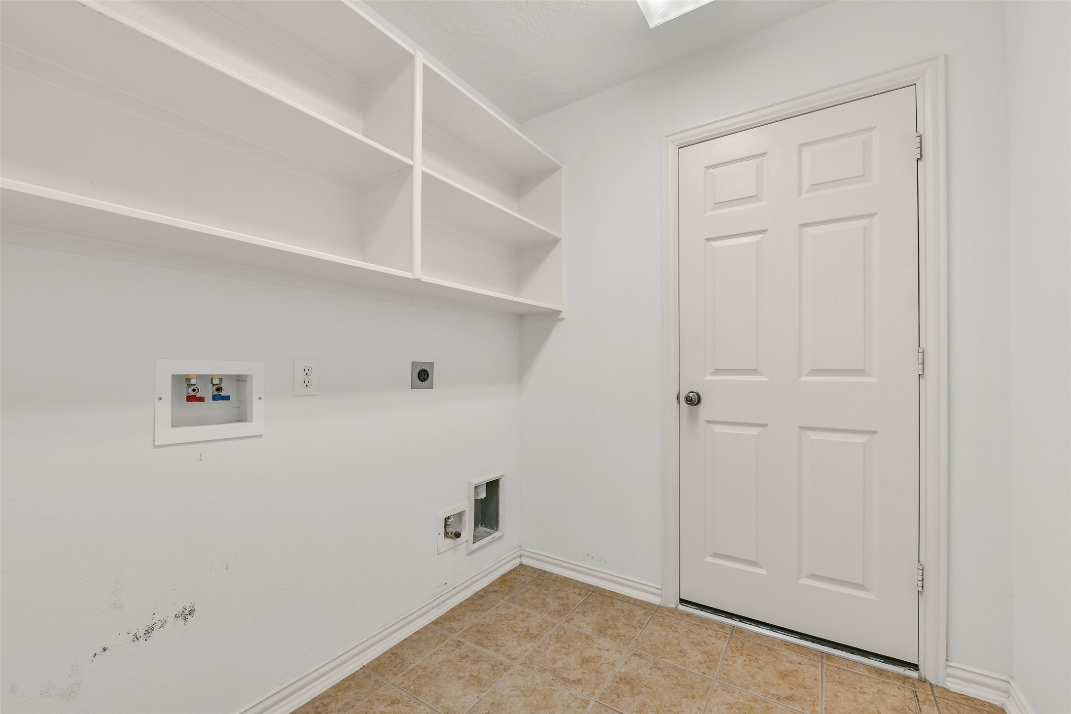 5707 Emerald Brook Lane Property Photo 36