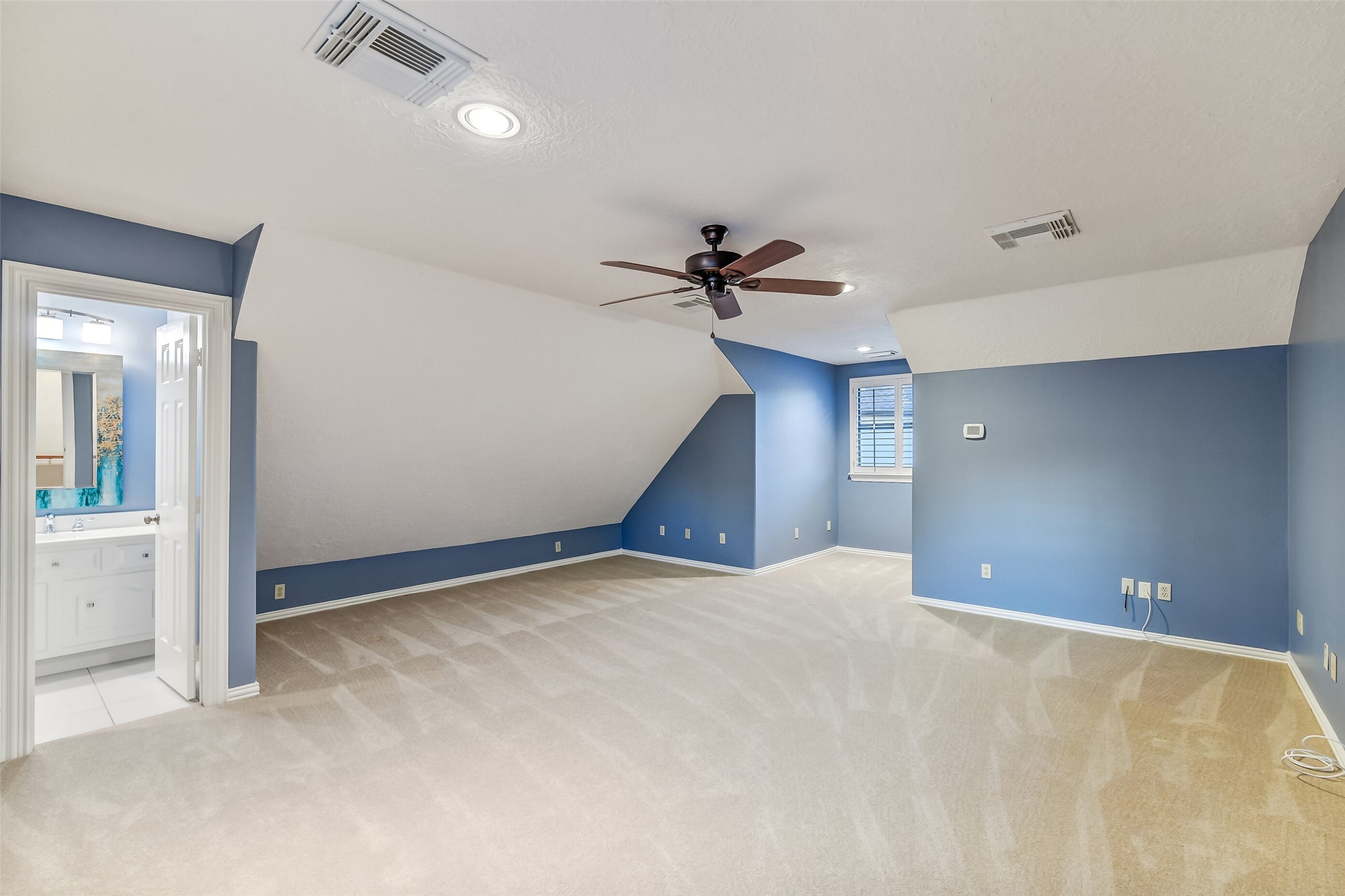 1606 Keenen Court Property Photo 37
