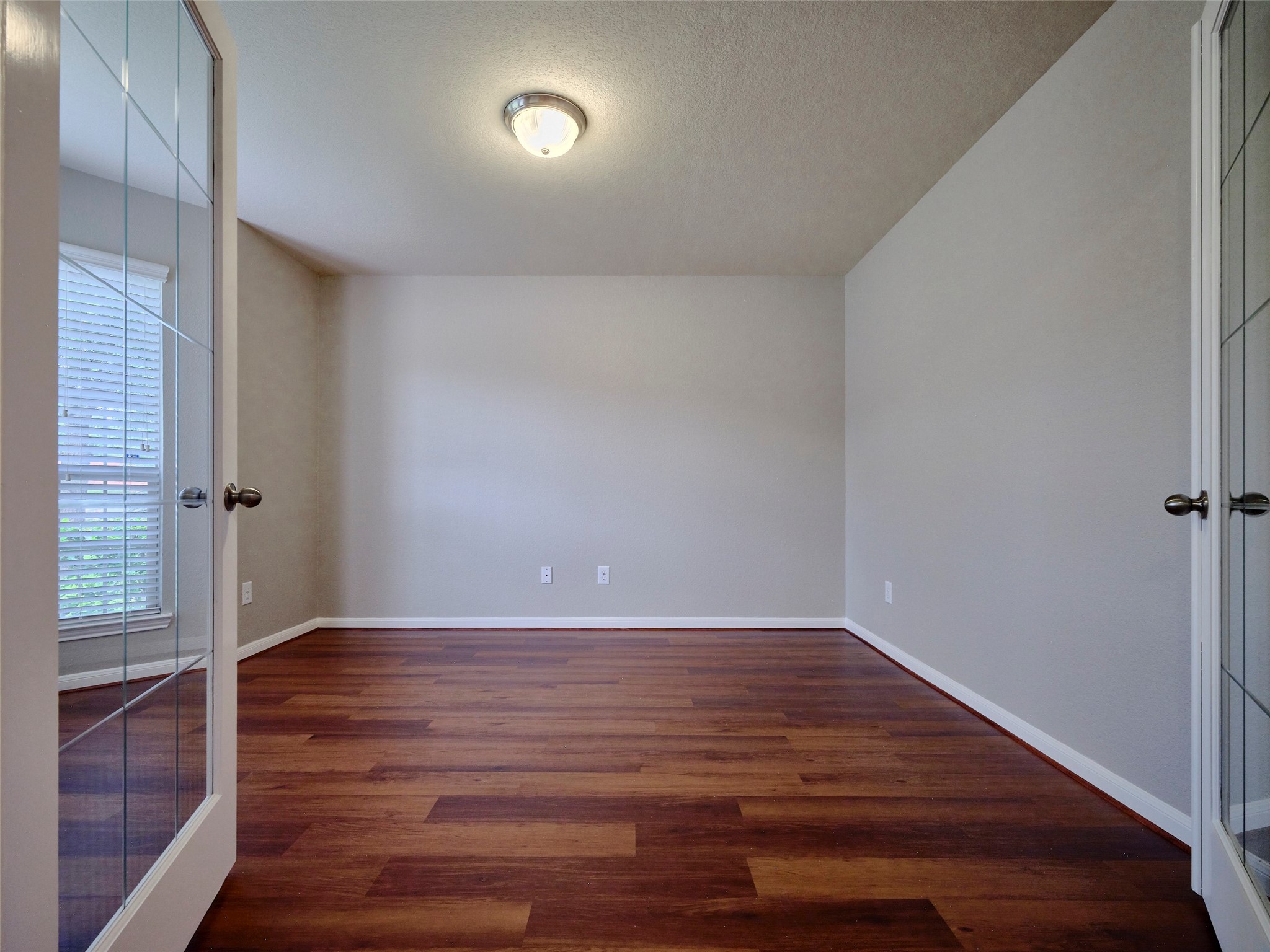 8230 Silent Deep Drive Property Photo 5