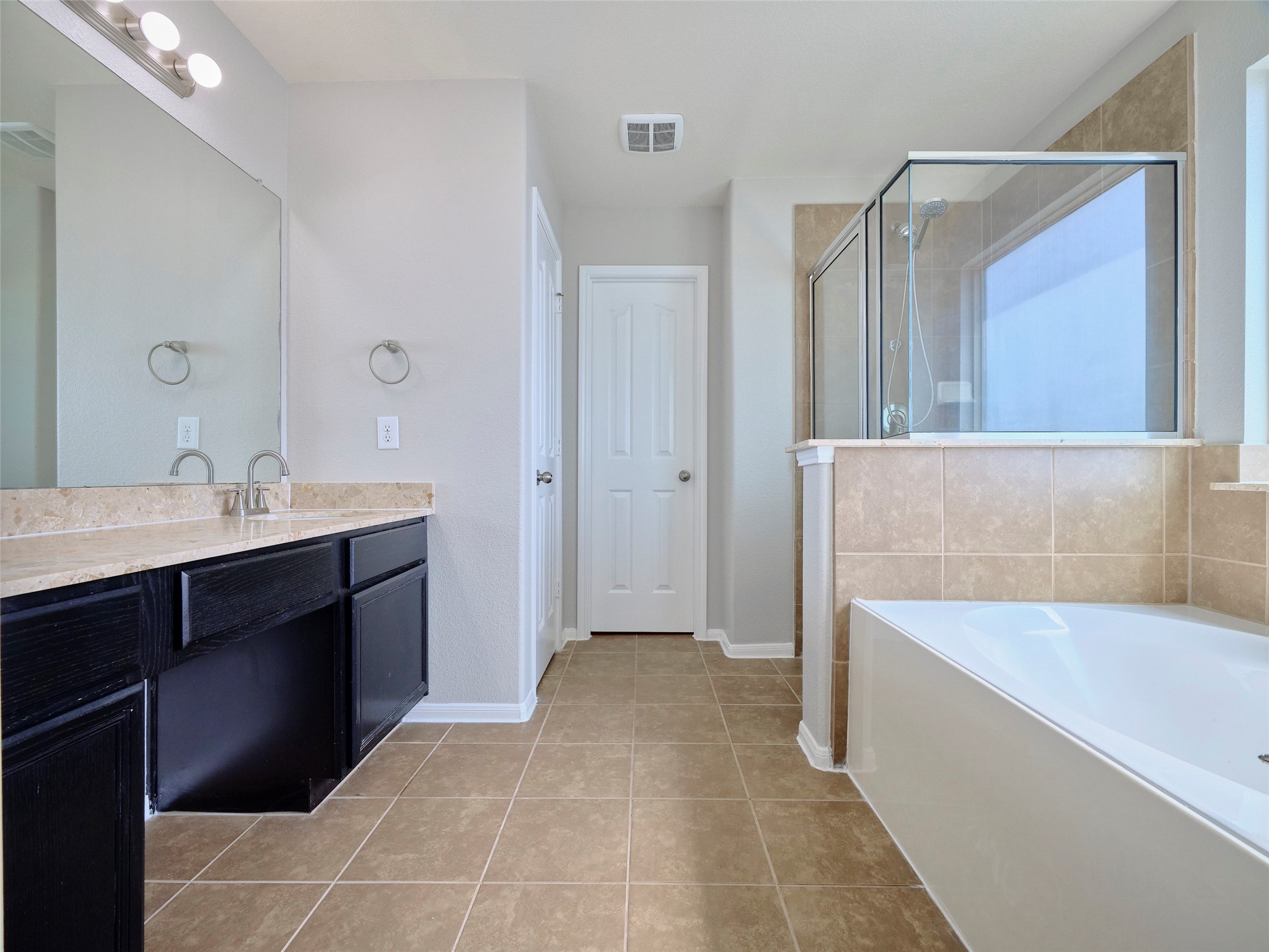 8230 Silent Deep Drive Property Photo 18