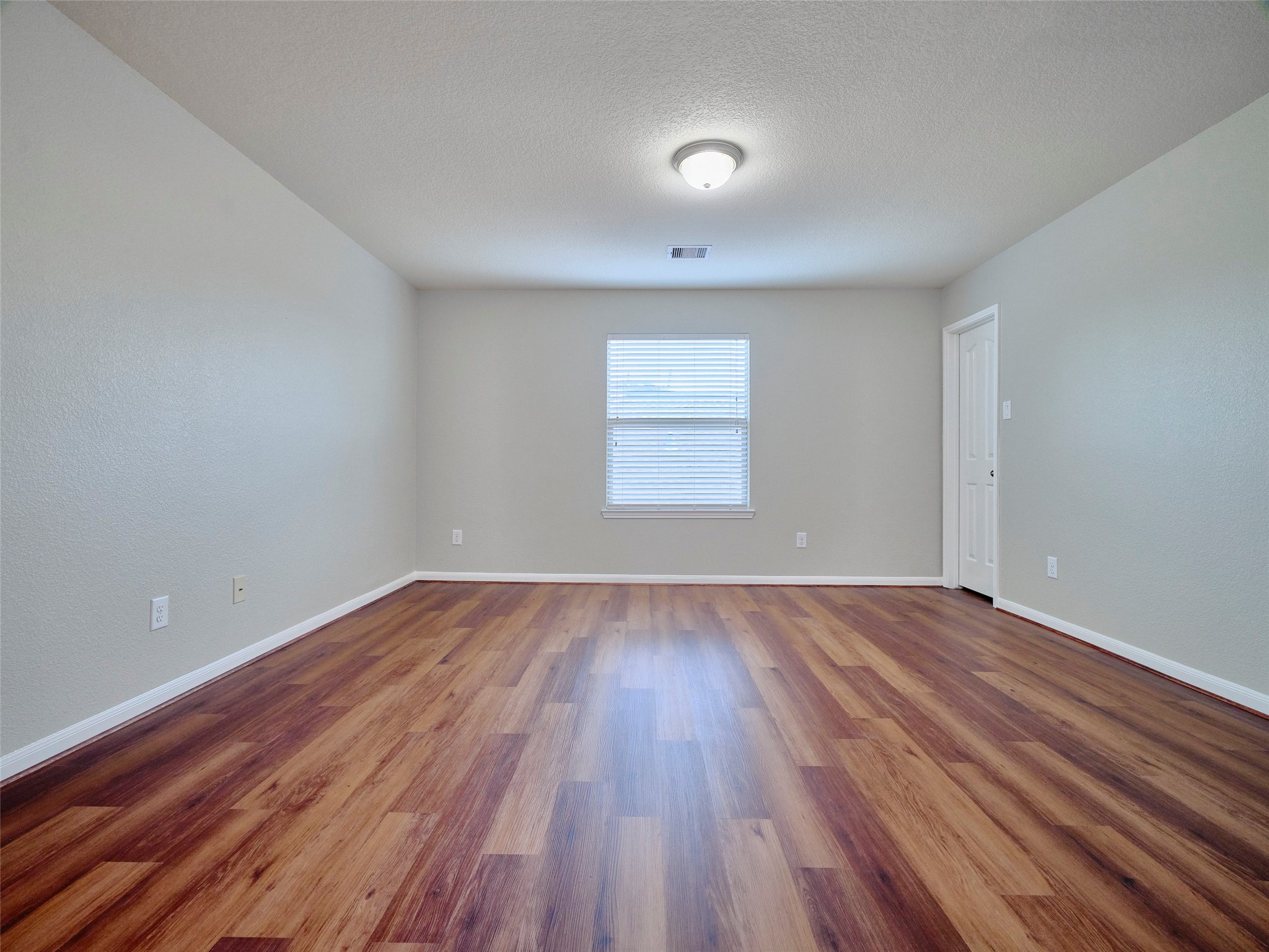8230 Silent Deep Drive Property Photo 28