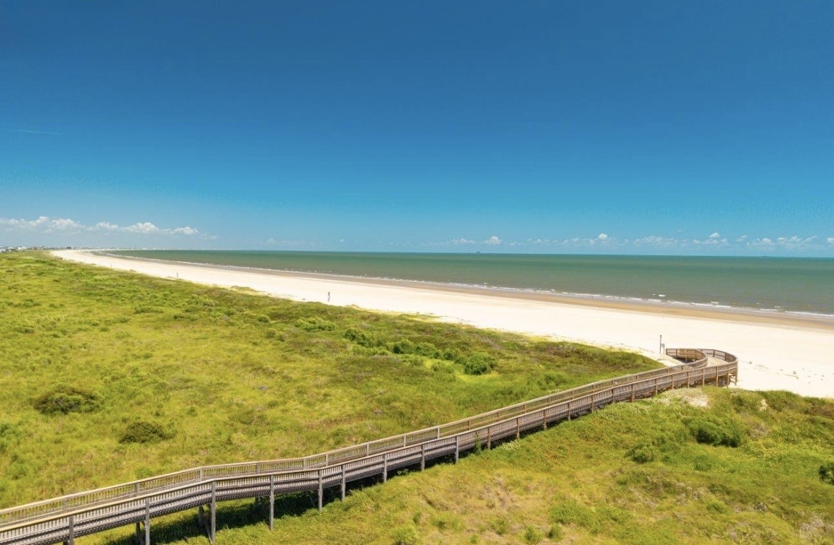 3642 Biscayne Beach Road Property Photo 3