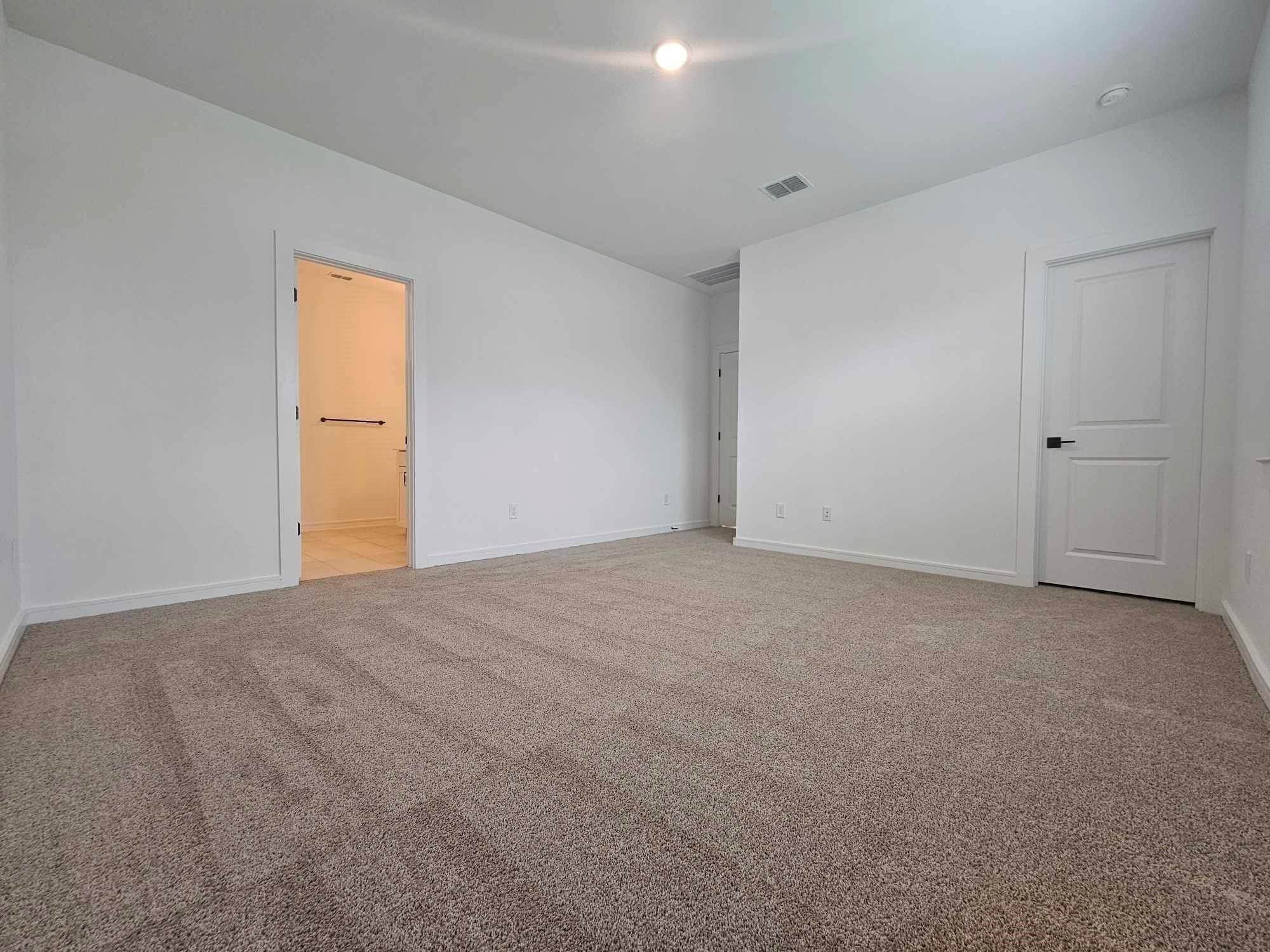 8438 Tranquil Bay Court Property Photo 6