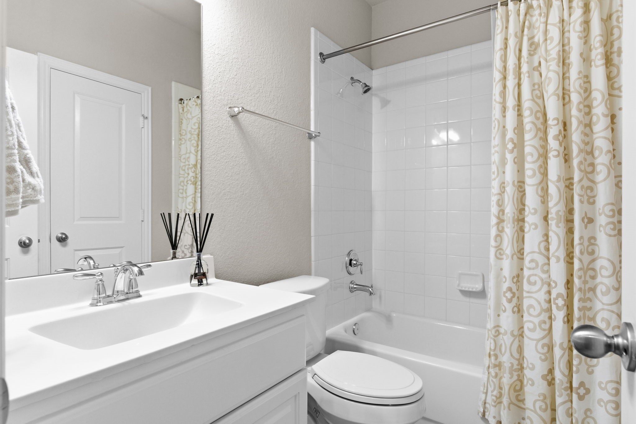 17014 Wellinghoff Court Property Photo 16