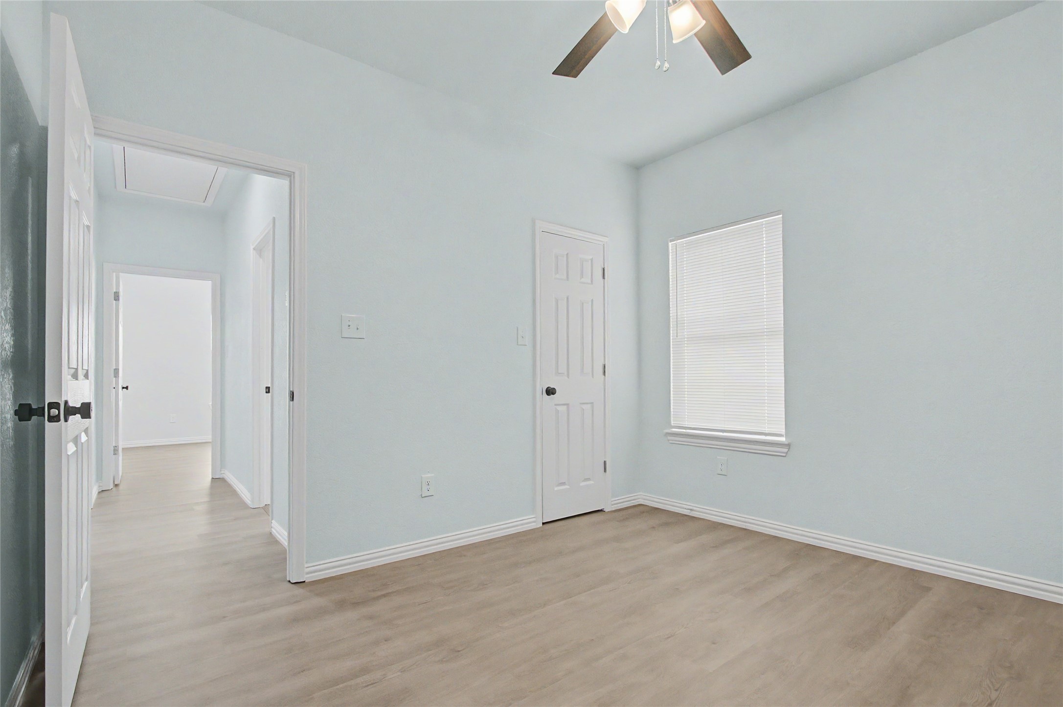 706 Ashville Street Property Photo 33