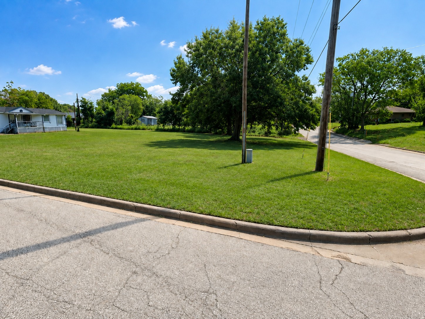 536 15th Street Property Photo 4