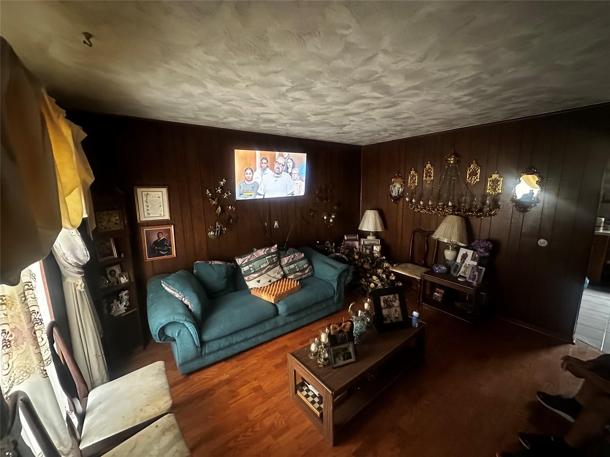 6515 Hartwick Road, Houston Tx 77016 Property Photo 8