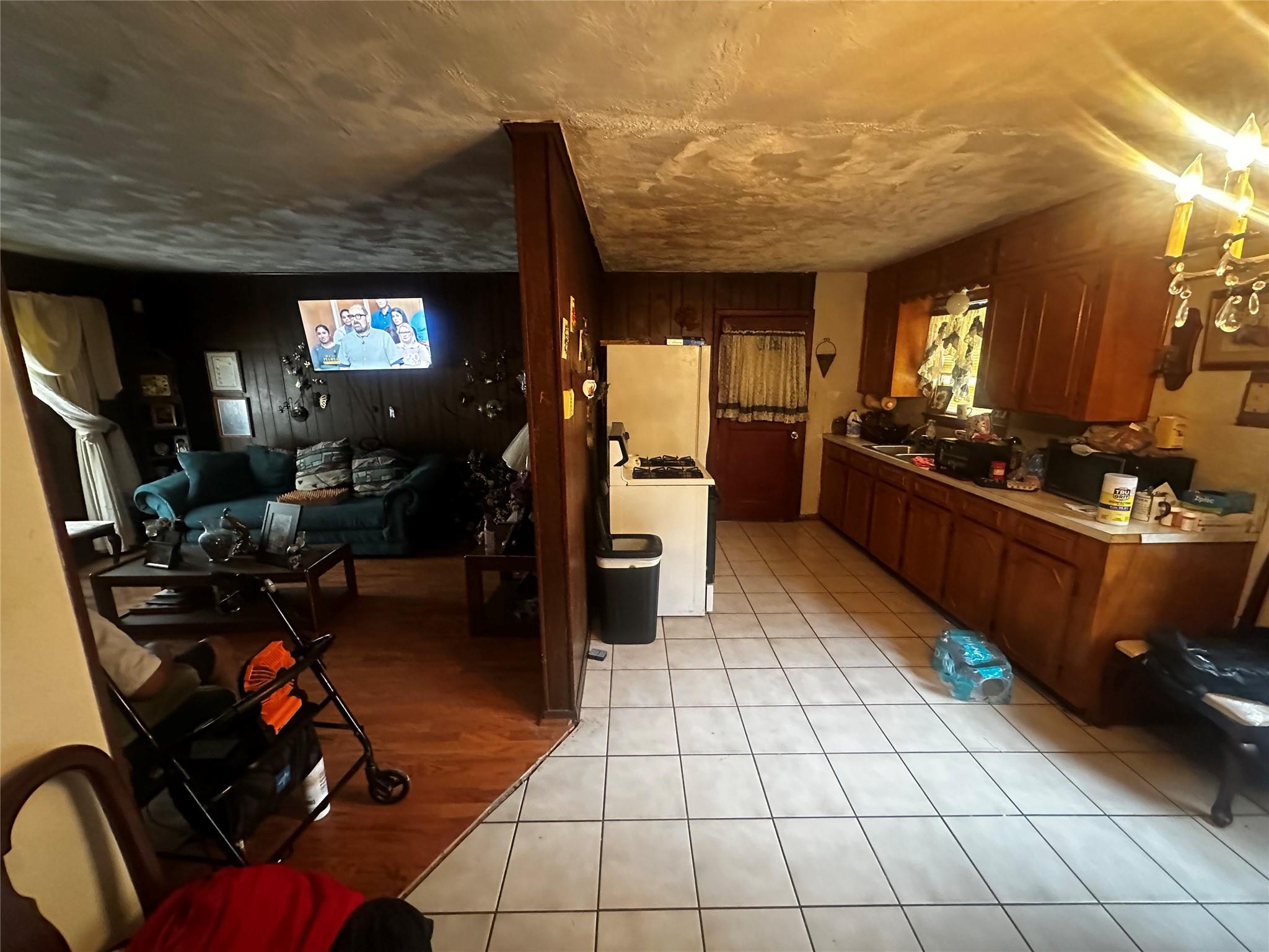 6515 Hartwick Road, Houston Tx 77016 Property Photo 9