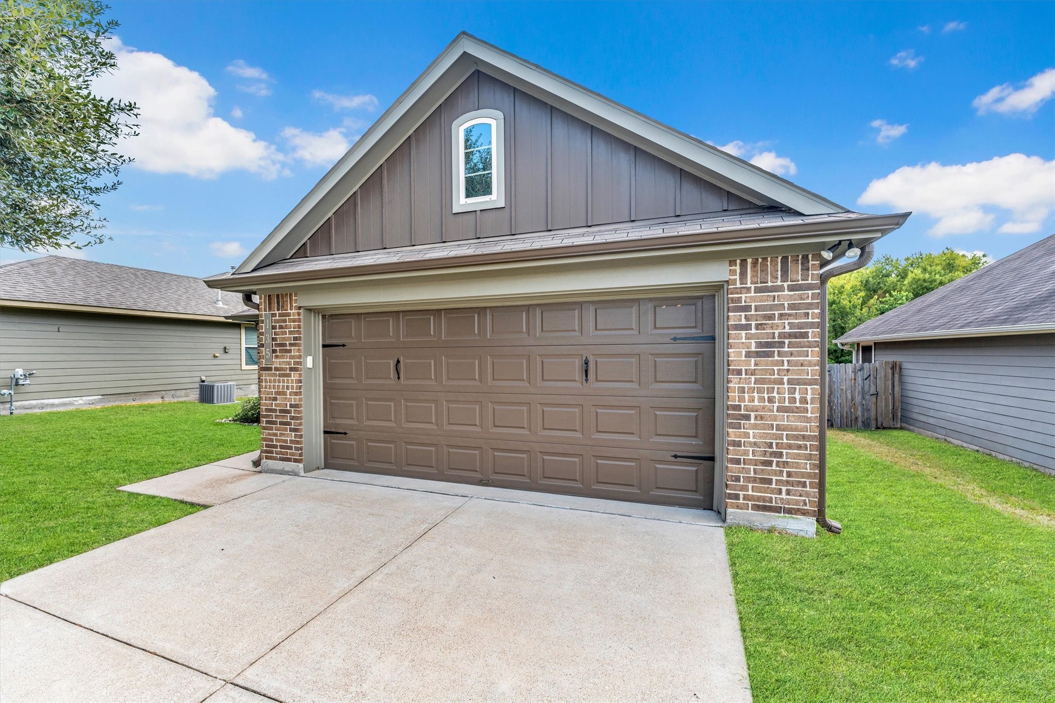 135 Brookside Drive Property Photo 3