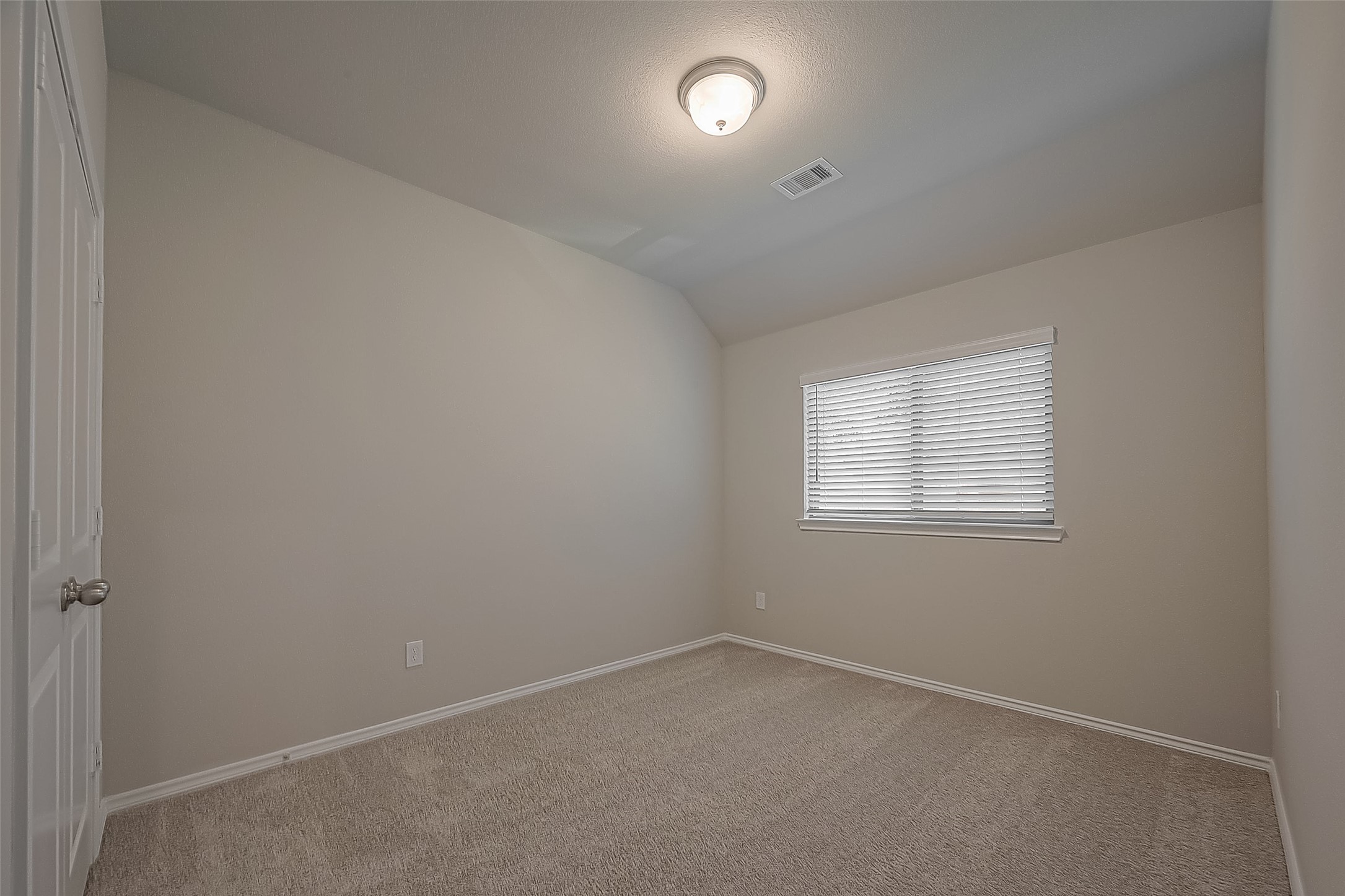 32045 Towering Birch Trail Property Photo 11
