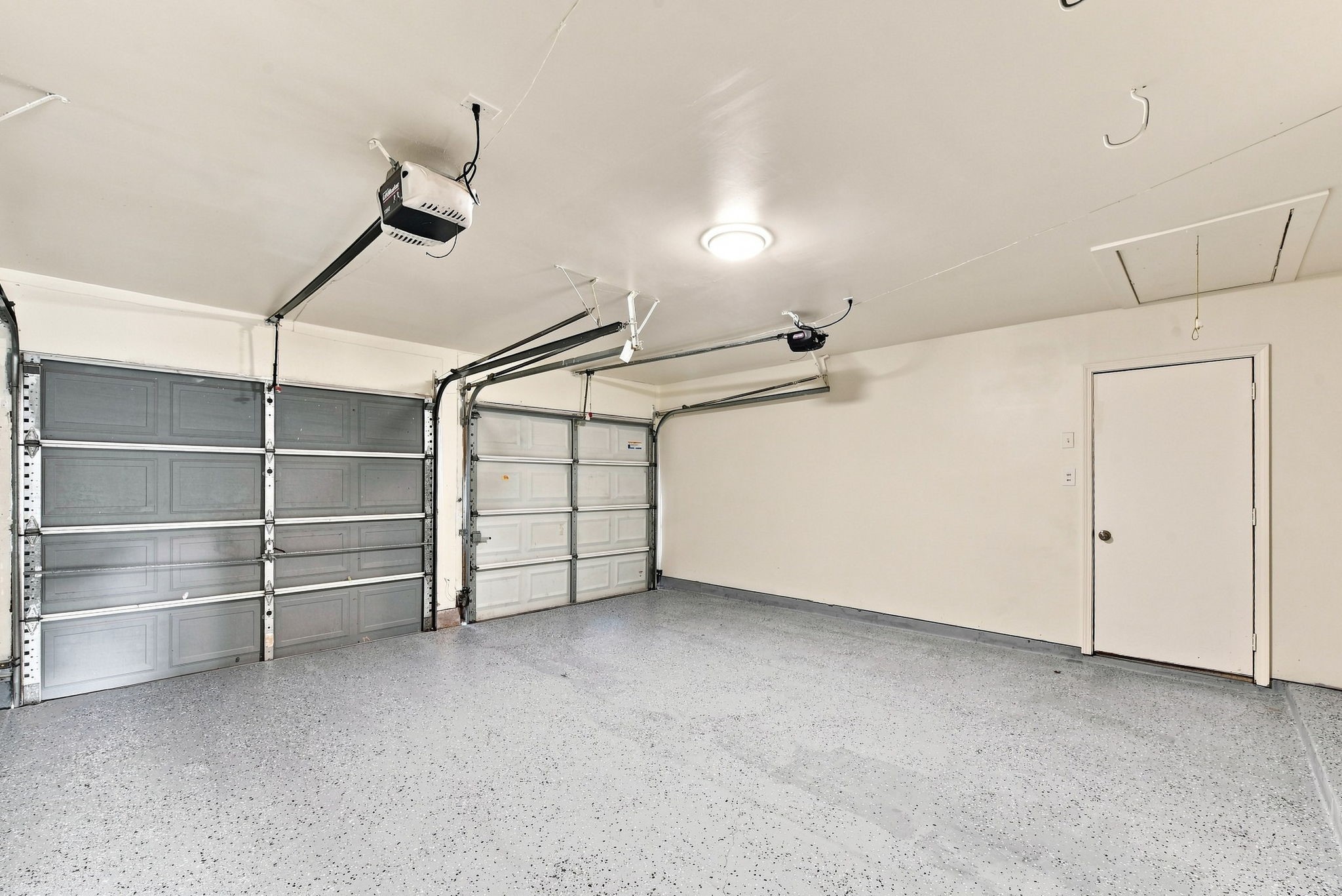 516 Saint Charles Street Property Photo 19
