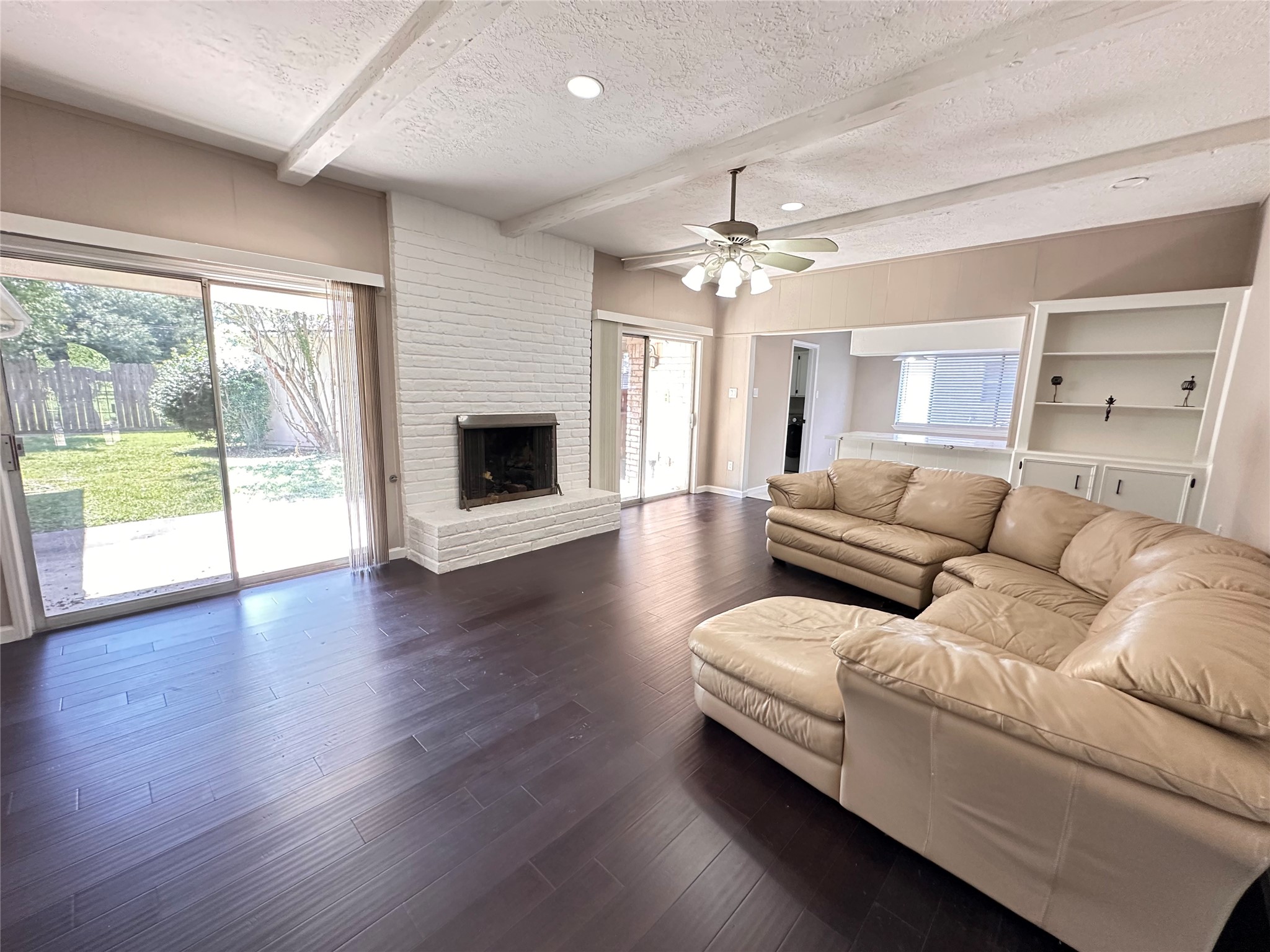 10902 Bob White Drive Property Photo 9