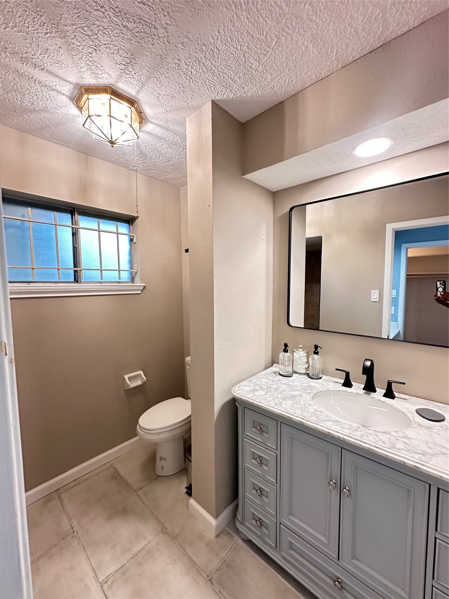10902 Bob White Drive Property Photo 16