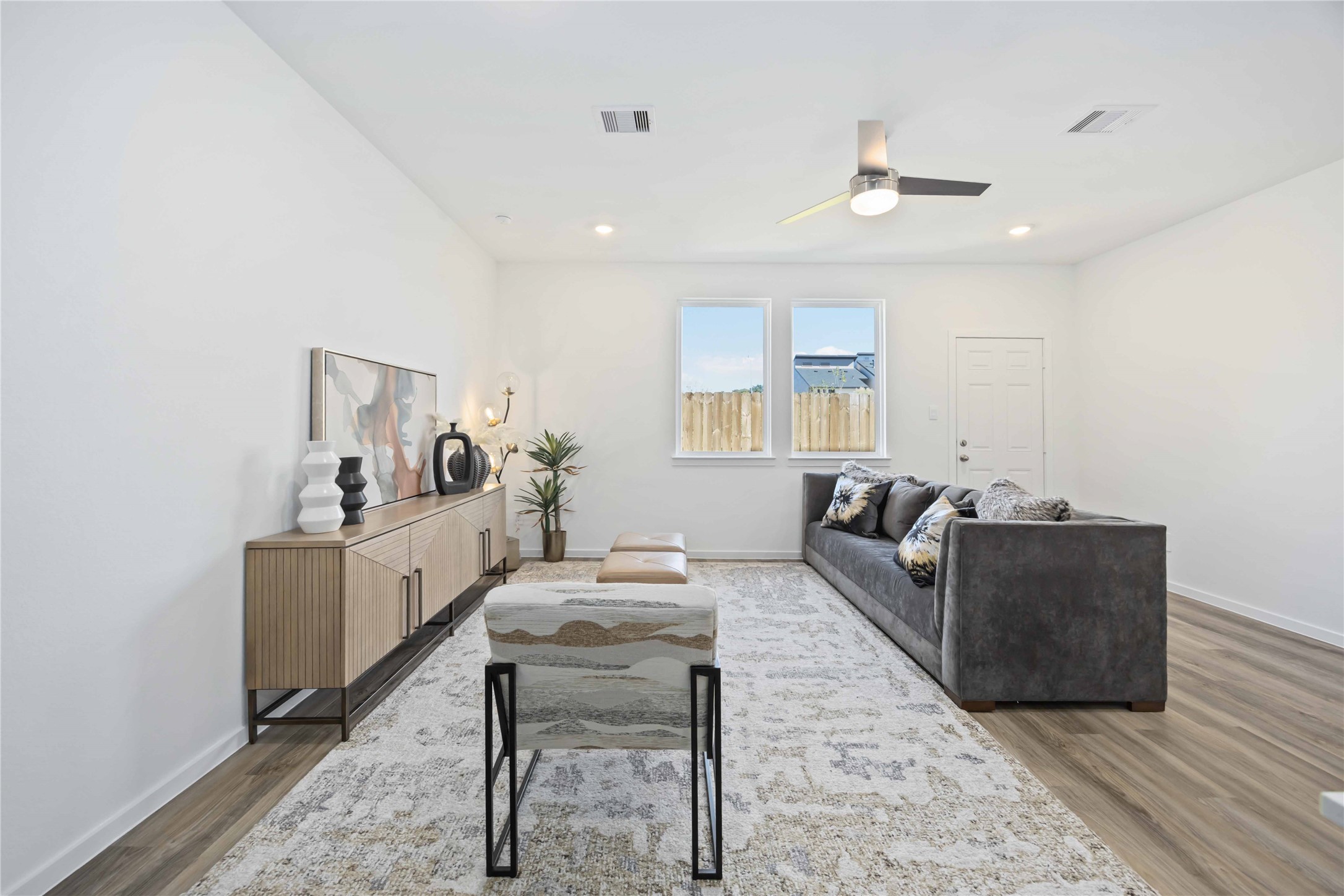 3310 Willshire Stone Street Property Photo 4