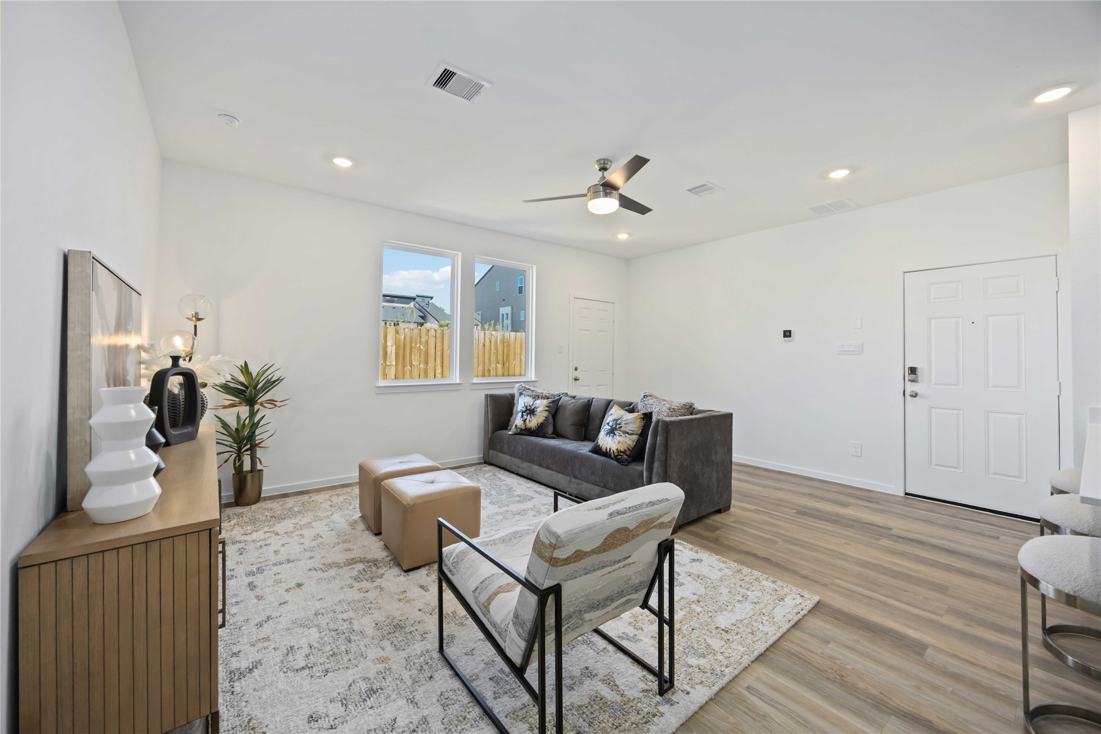 3310 Willshire Stone Street Property Photo 5
