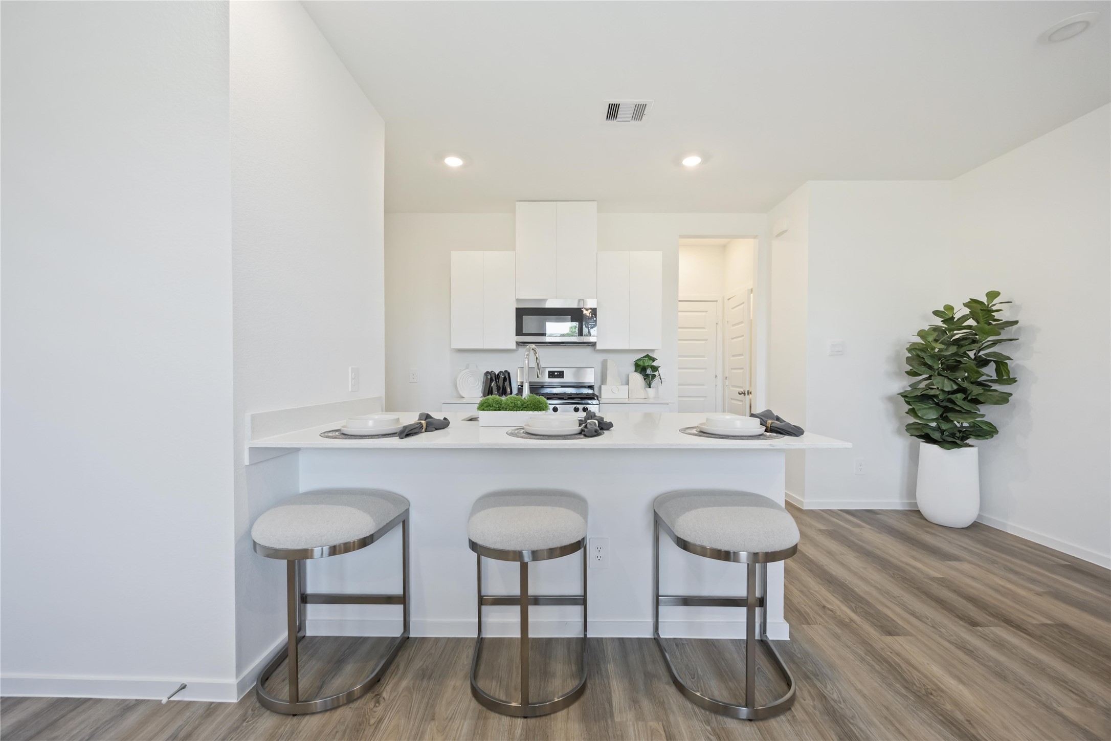 3310 Willshire Stone Street Property Photo 9