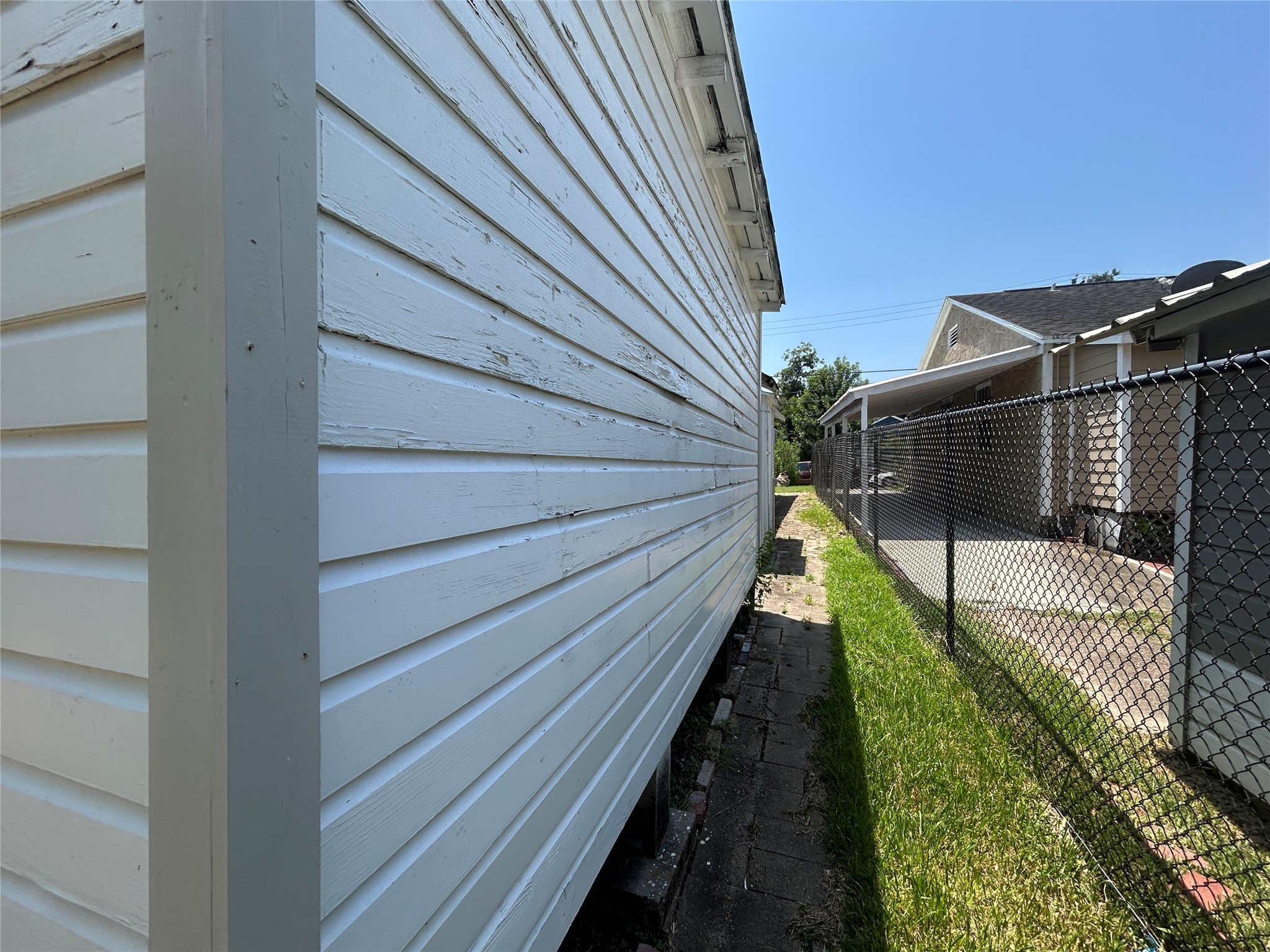 7109 Avenue O Property Photo 10