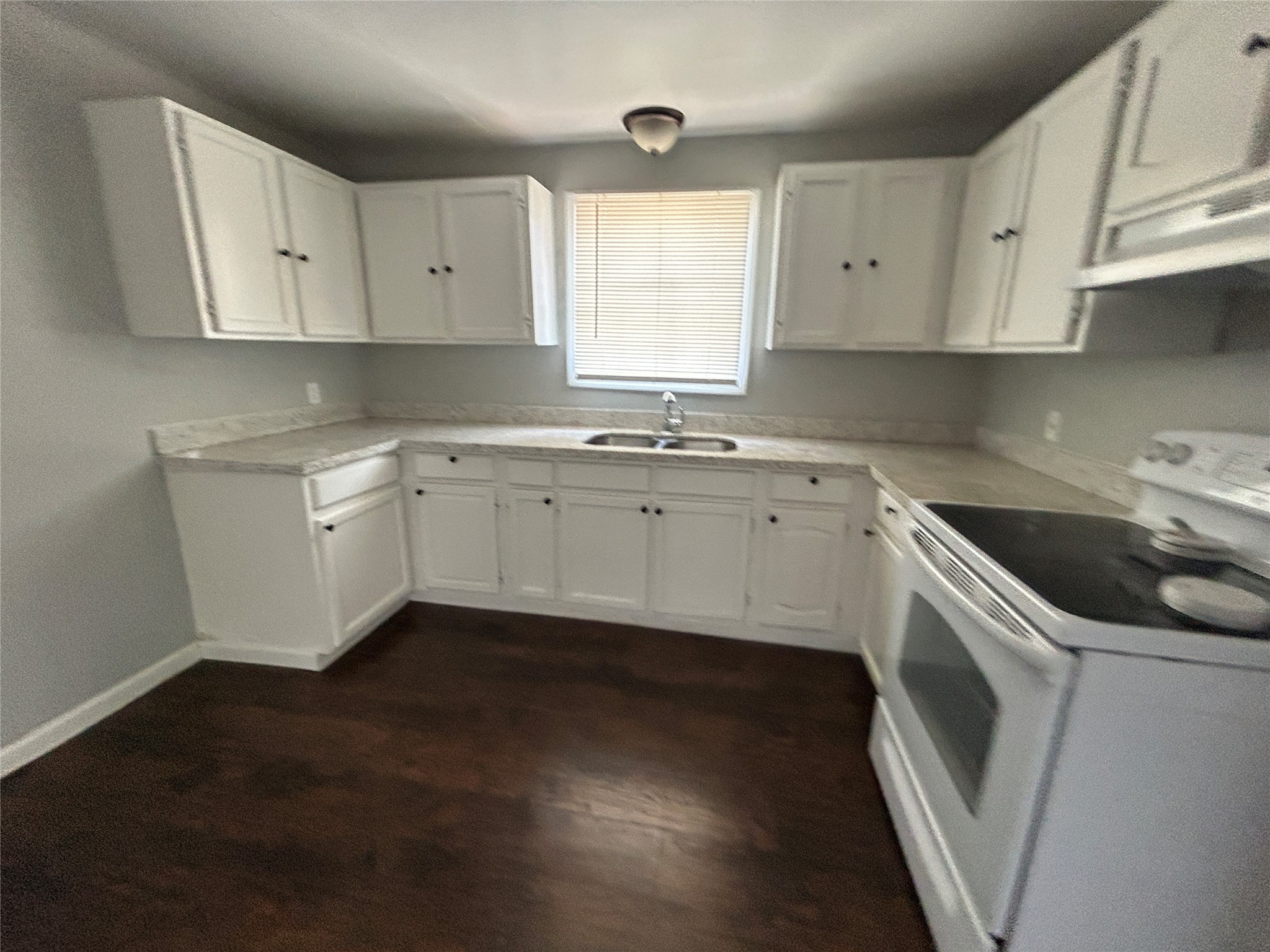 7109 Avenue O Property Photo 25