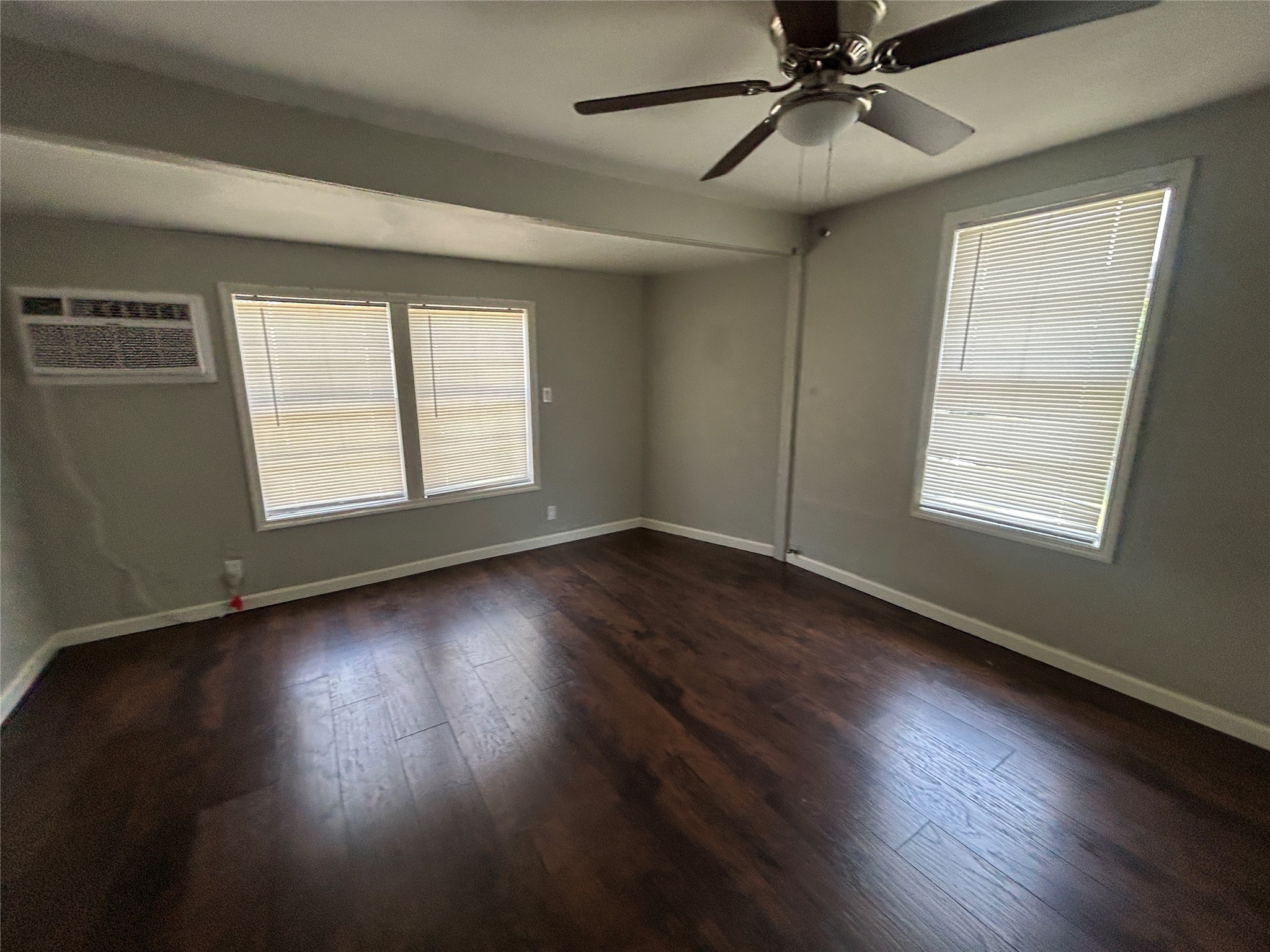 7109 Avenue O Property Photo 35
