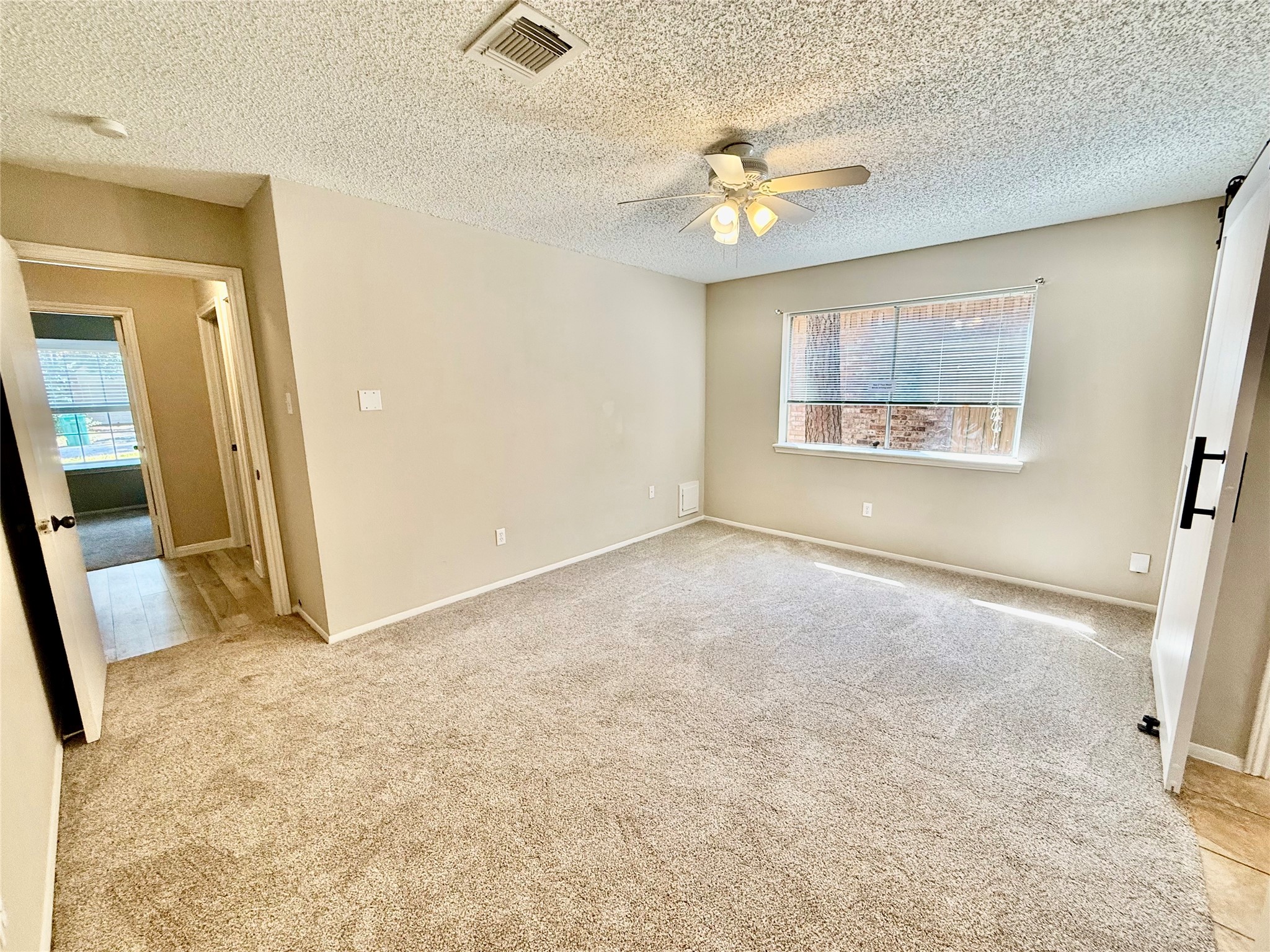 6 Leverwood Court Property Photo 9