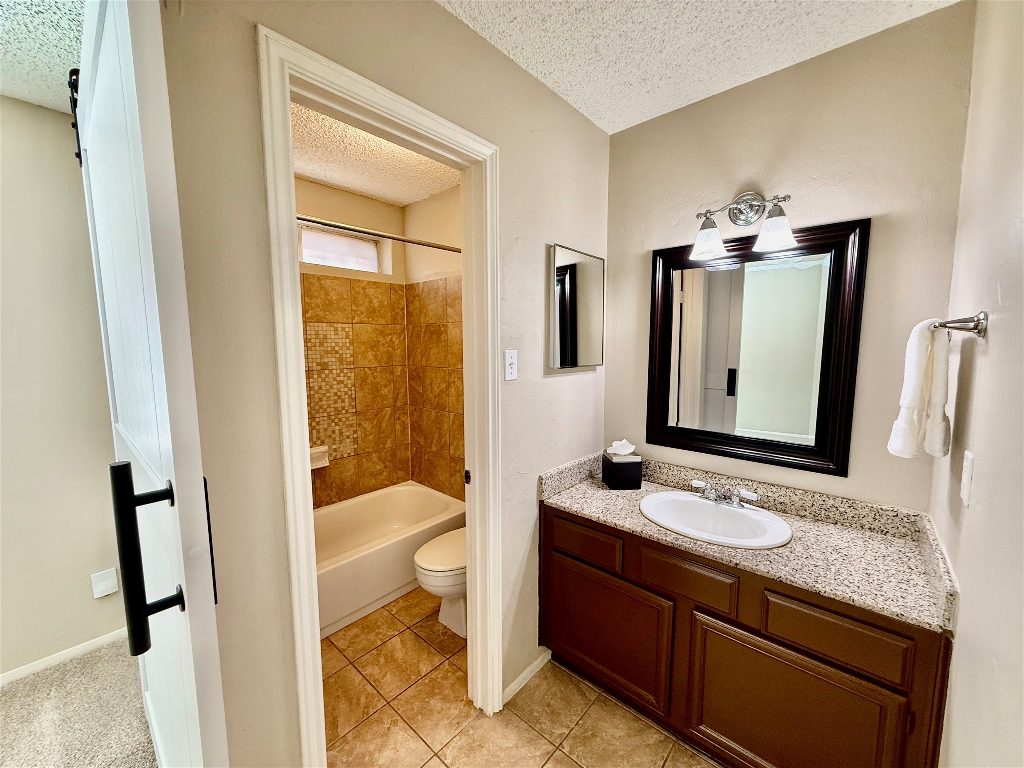 6 Leverwood Court Property Photo 11