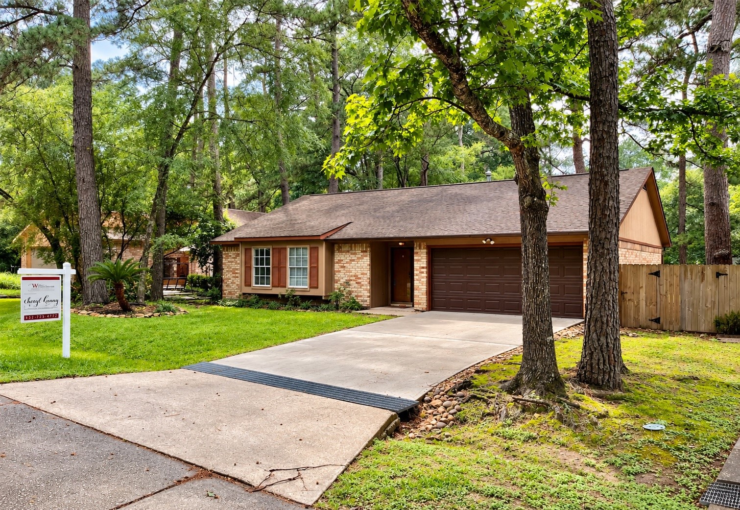 6 Leverwood Court Property Photo 23